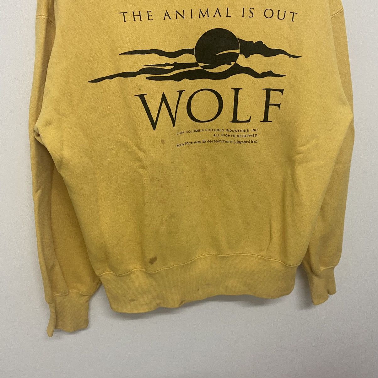 Vintage The Animal is Out Wolf 1994 vintage sweatshirts Size US M / EU 48-50 / 2 - 4 Thumbnail
