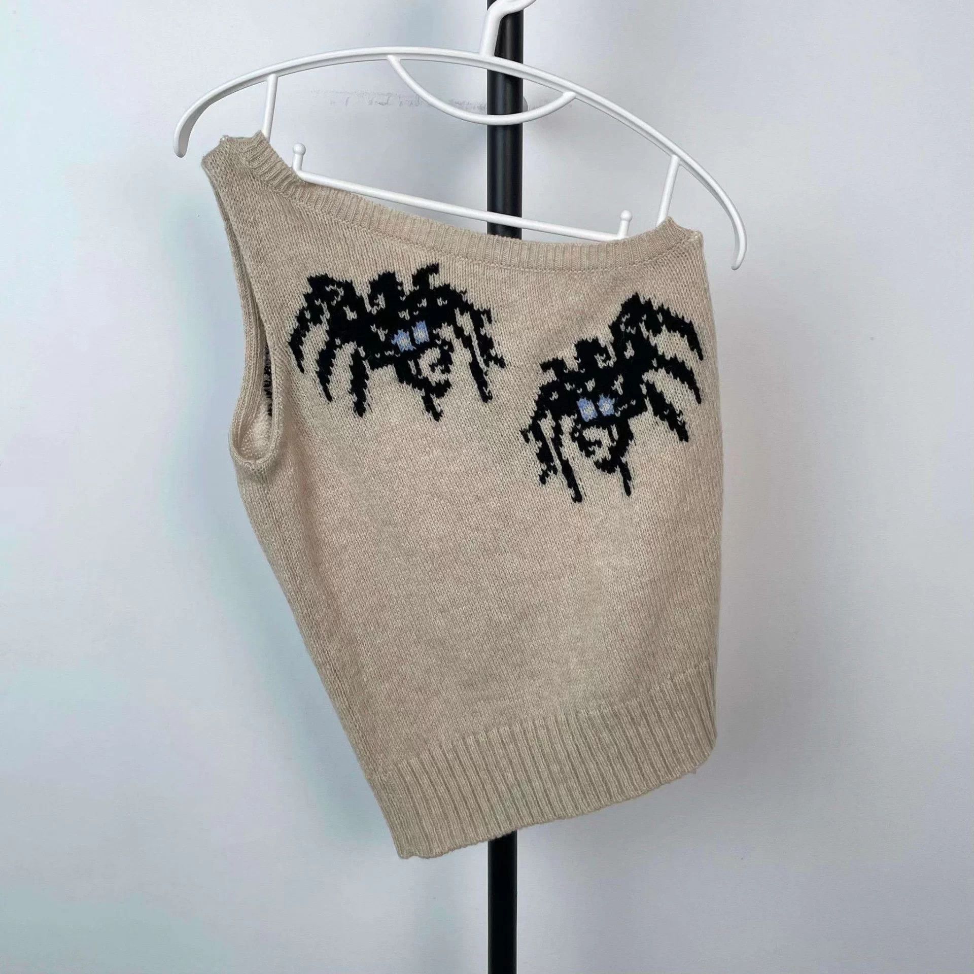 Prada Prada Khaki Wool Vest Size 38 Size XS / US 0-2 / IT 36-38 - 2 Thumbnail