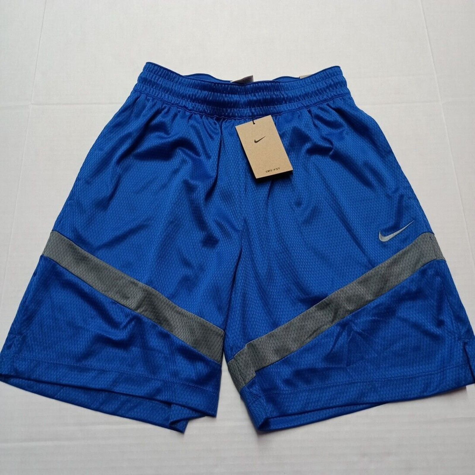 Nike Mens Nike Loose Fit Above Knee Basketball Shorts Size S Blue Size US 26 / EU 42 - 1 Thumbnail