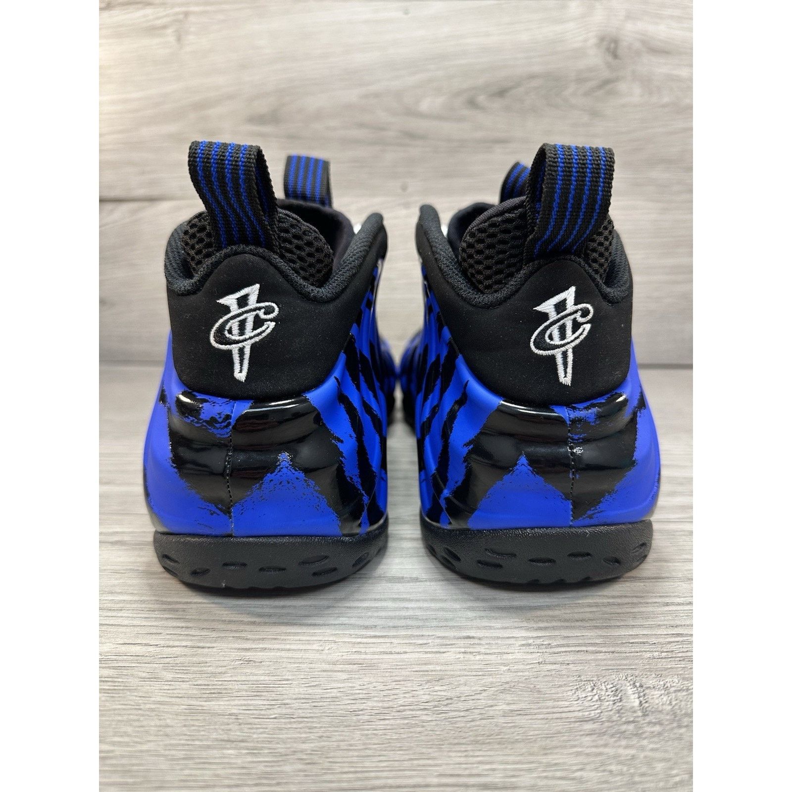 Nike Nike Air Foamposite One Tiger Stripes - Size 10.5 Size US 10.5 / EU 43-44 - 5 Thumbnail