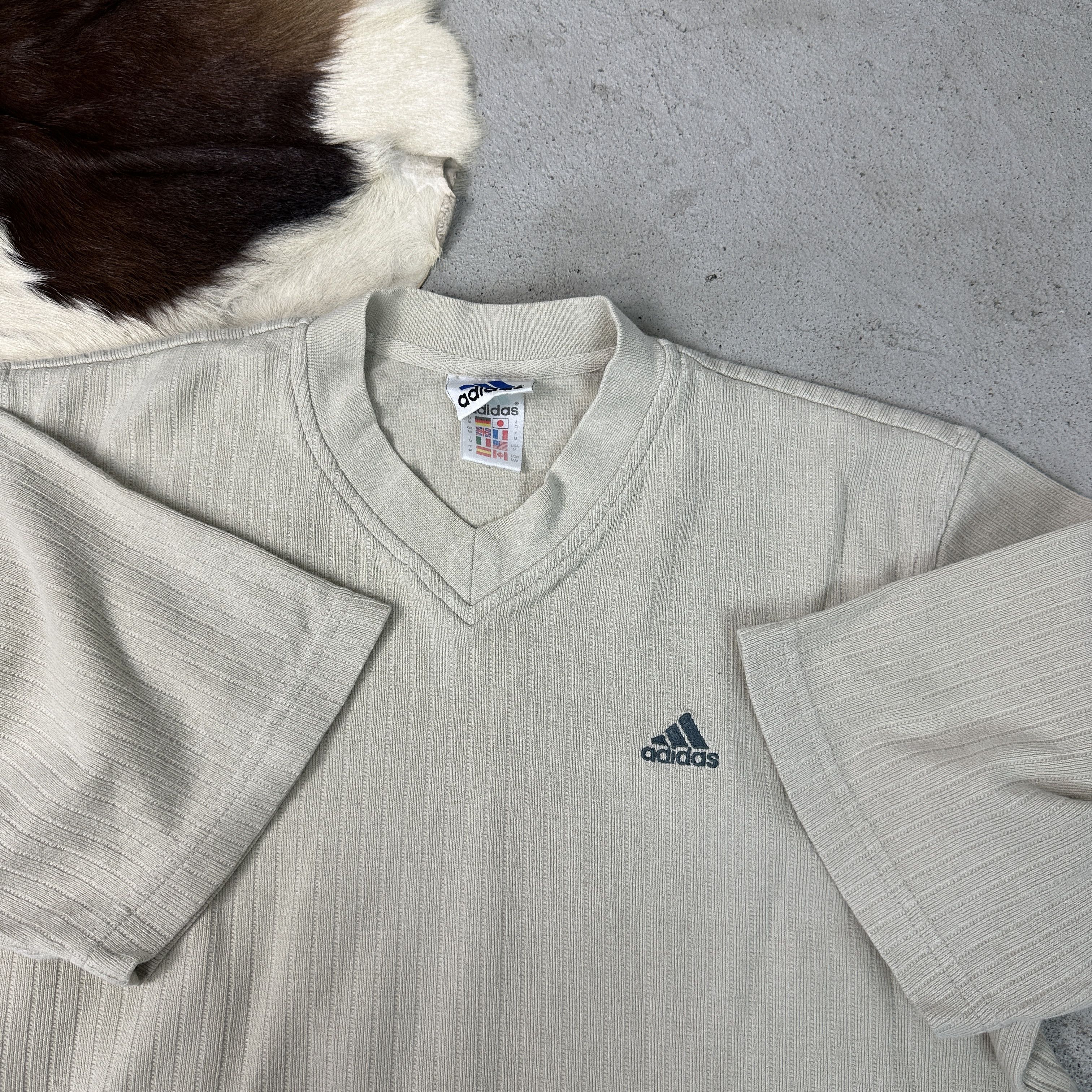 Adidas × Vintage Adidas Vintage 00s Y2K Beige T Shirt Size US M / EU 48-50 / 2 - 4 Thumbnail