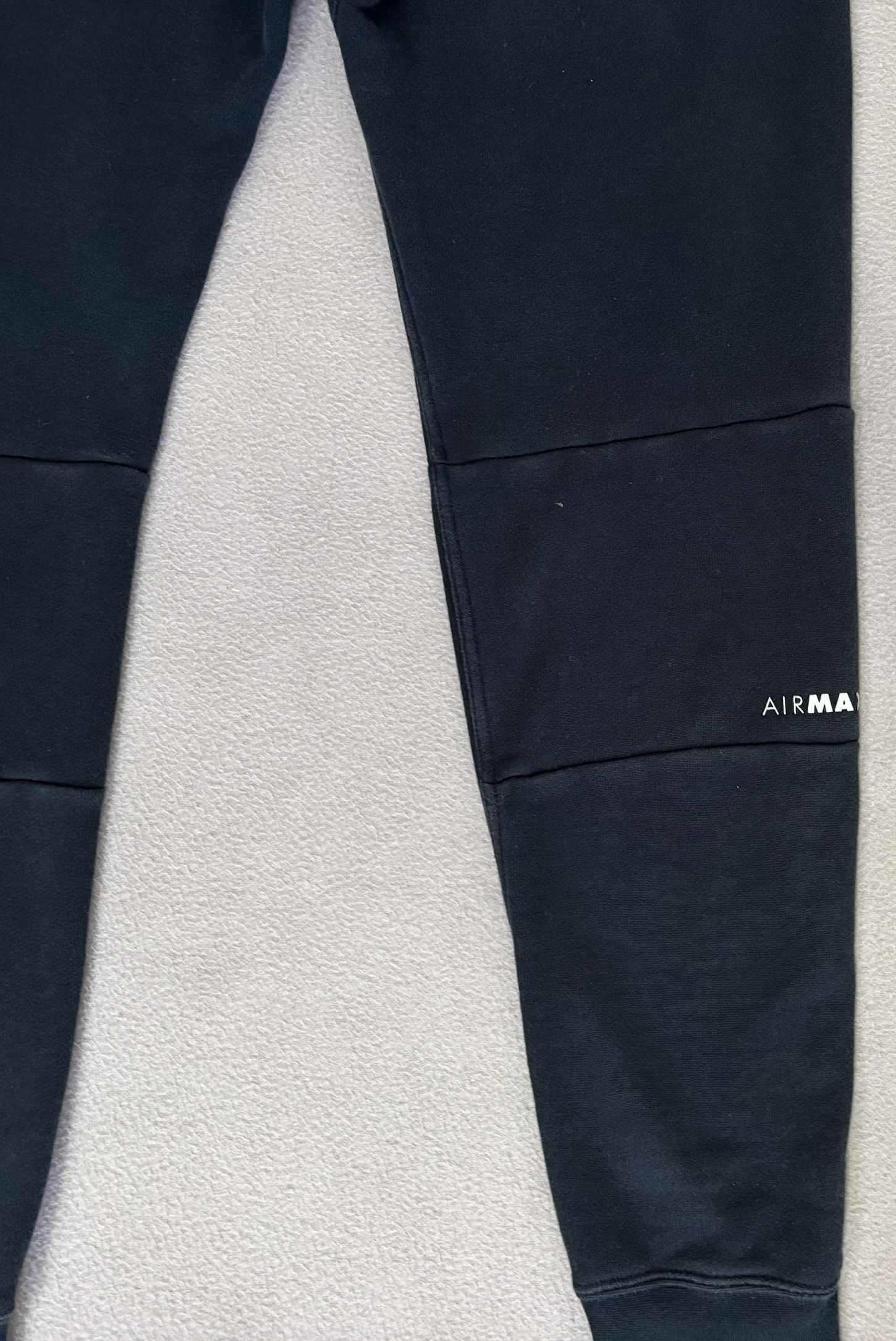Nike Nike Tech Fleece Jogger Sweatpants Small Size US 30 / EU 46 - 15 Thumbnail