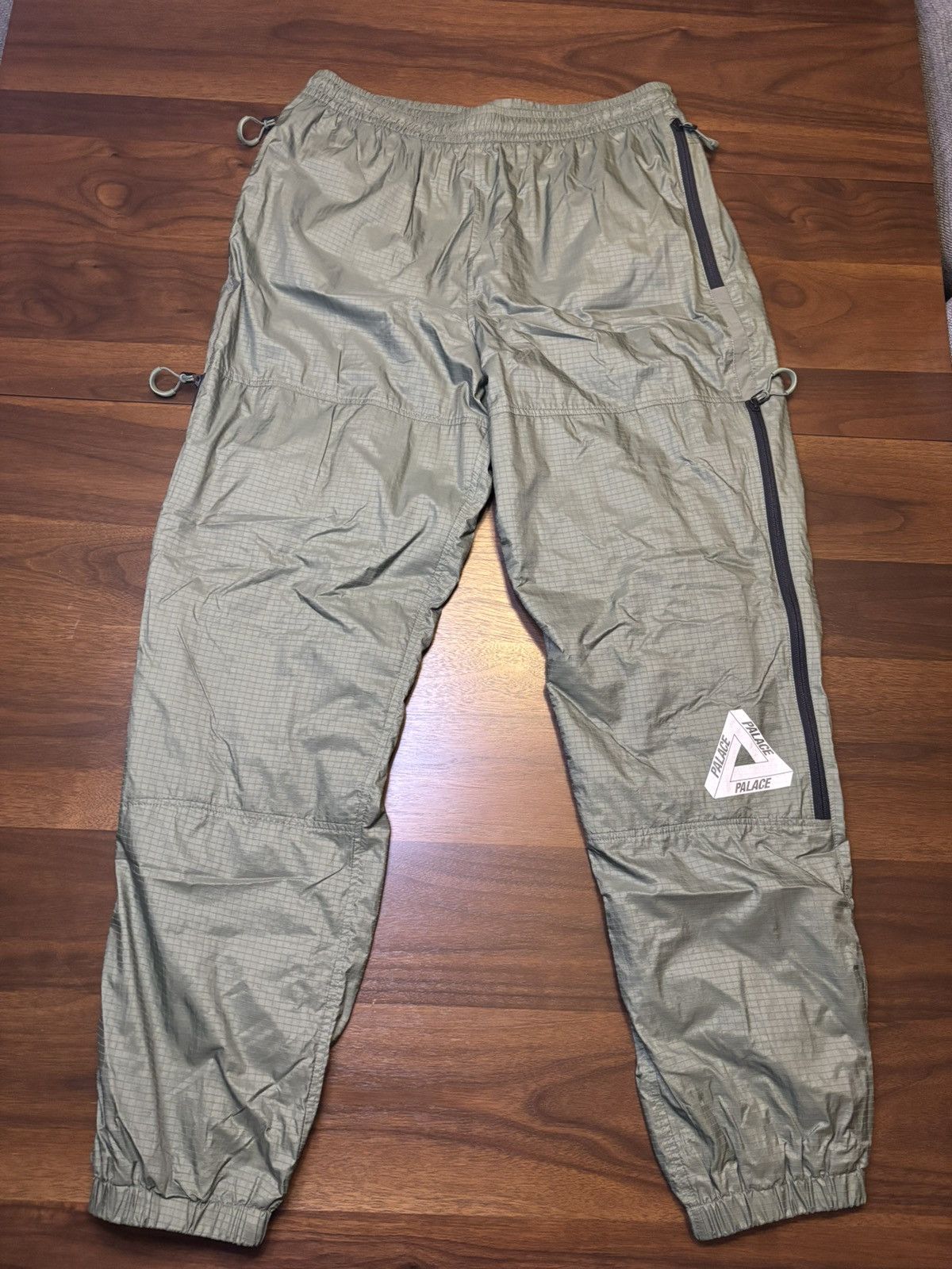 Palace Palace Zip-It Shell pant ‘olive’ Size US 36 / EU 52 - 1 Thumbnail