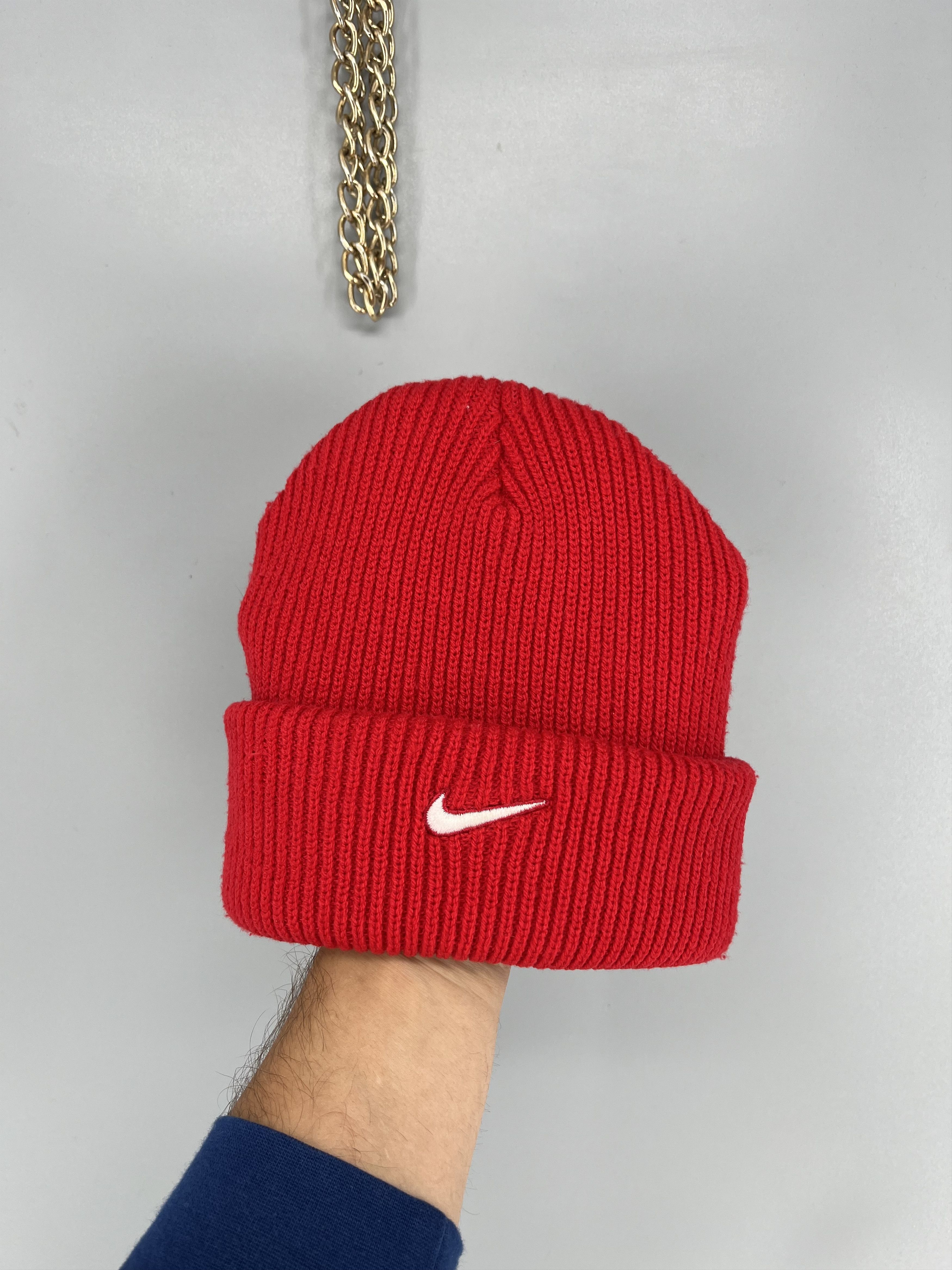 Nike Nike Liverpool Dry Fit Beanie Football Soccer Hat Size ONE SIZE - 1 Thumbnail