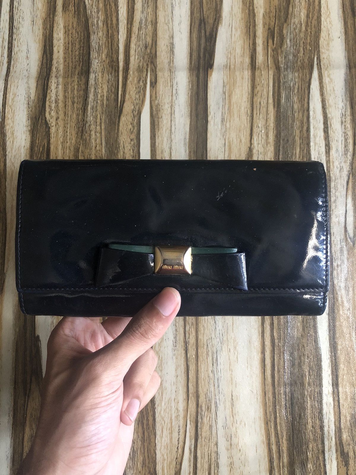 Miu Miu Miu Miu Dark Blue Patent Leather Bow Flap Wallet Prada Size ONE SIZE - 1 Thumbnail