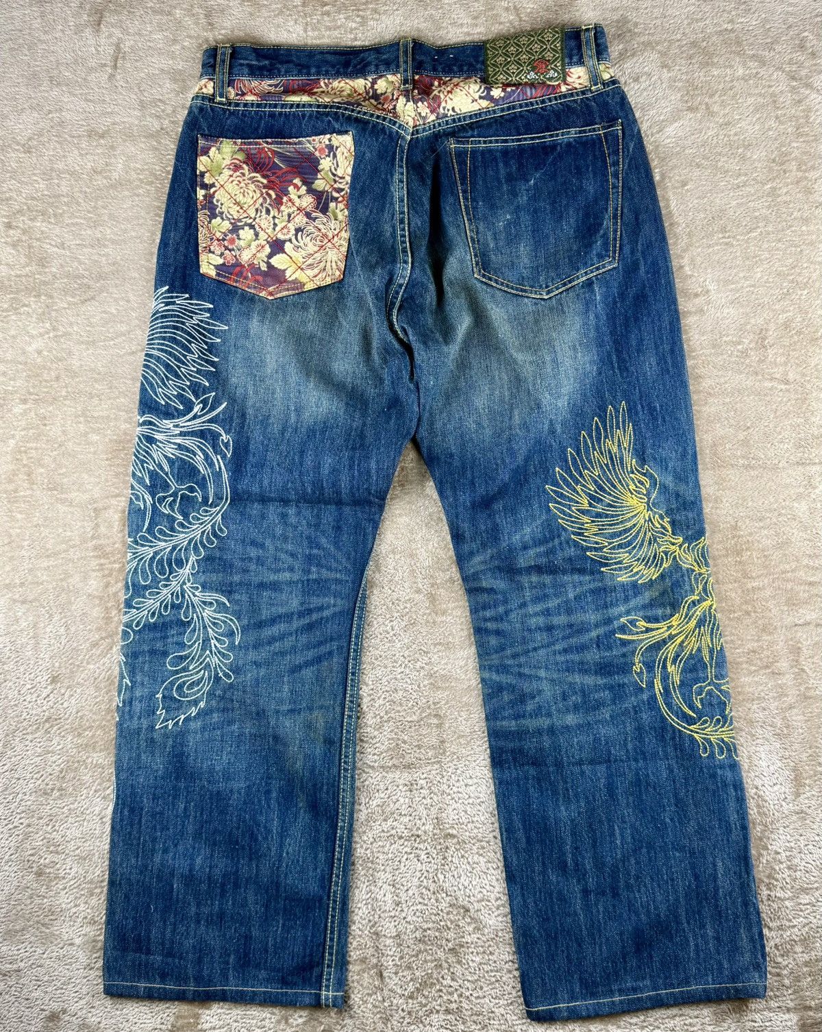 Eternal Vtg eternal jeans embroidered leg dragon art style Size US 32 / EU 48 - 2 Thumbnail