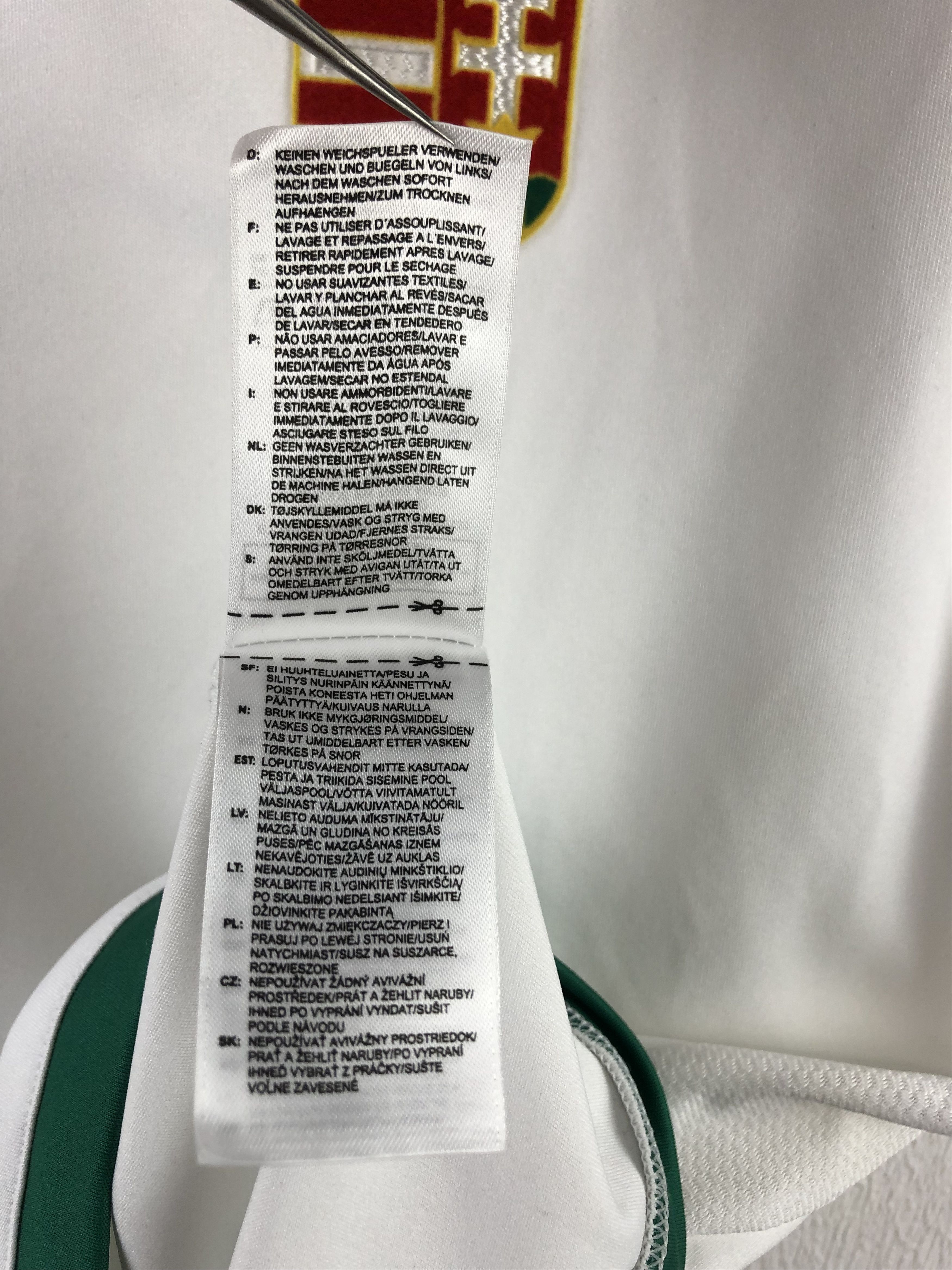 Adidas Hungary football shirt 2016 Soccer Jersey National Team Rare Size US M / EU 48-50 / 2 - 12 Thumbnail