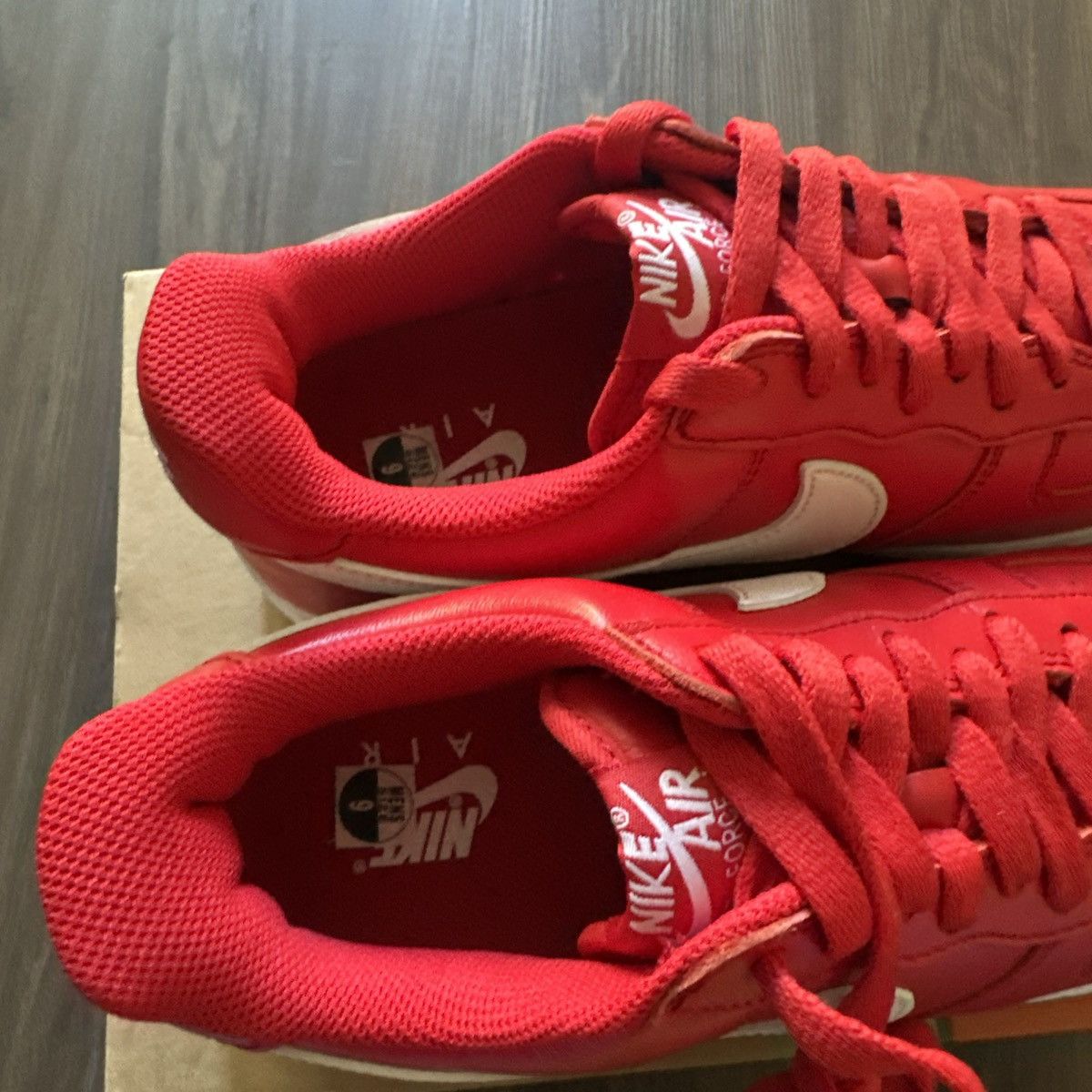 Nike Nike Air Force 1 Low Color of the Month University Red US 9 Size US 9 / EU 42 - 6 Thumbnail