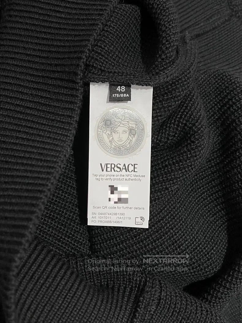 Versace Versace Medusa embroidered wool crew neck sweater Size US M / EU 48-50 / 2 - 7 Thumbnail
