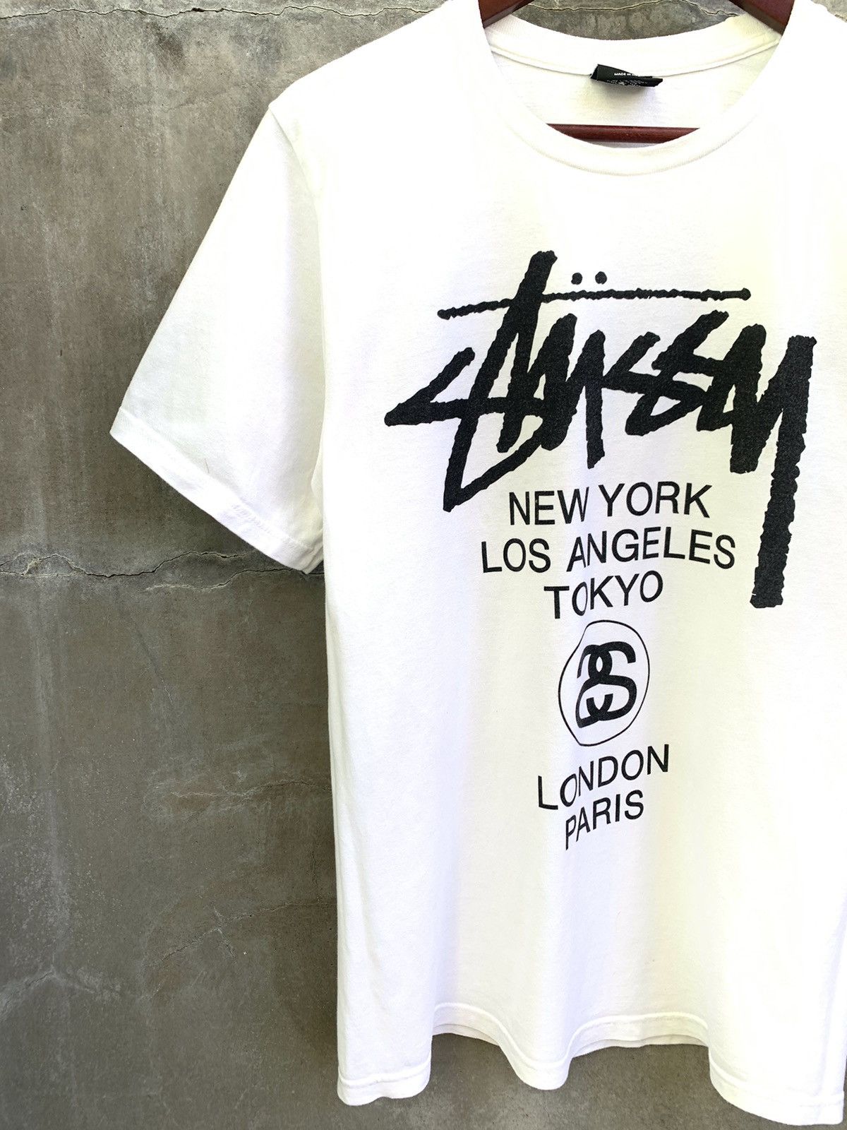 Stussy World Tour Tee Size US S / EU 44-46 / 1 - 2 Thumbnail