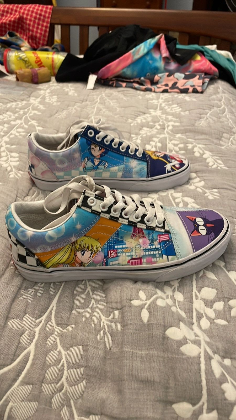 Vans EUC Vans x Sailor Moon Old Skool Skate Shoe Patchwork Sz 7.5 Size US 7.5 / EU 40-41 - 4 Thumbnail