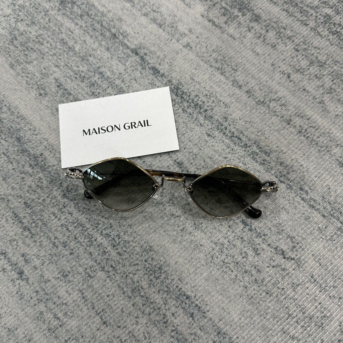 Chrome Hearts CHROME HEARTS DIAMOND DOG ANTIQUE GOLD HOLLYWOOD SUNGLASSES Size ONE SIZE - 3 Thumbnail