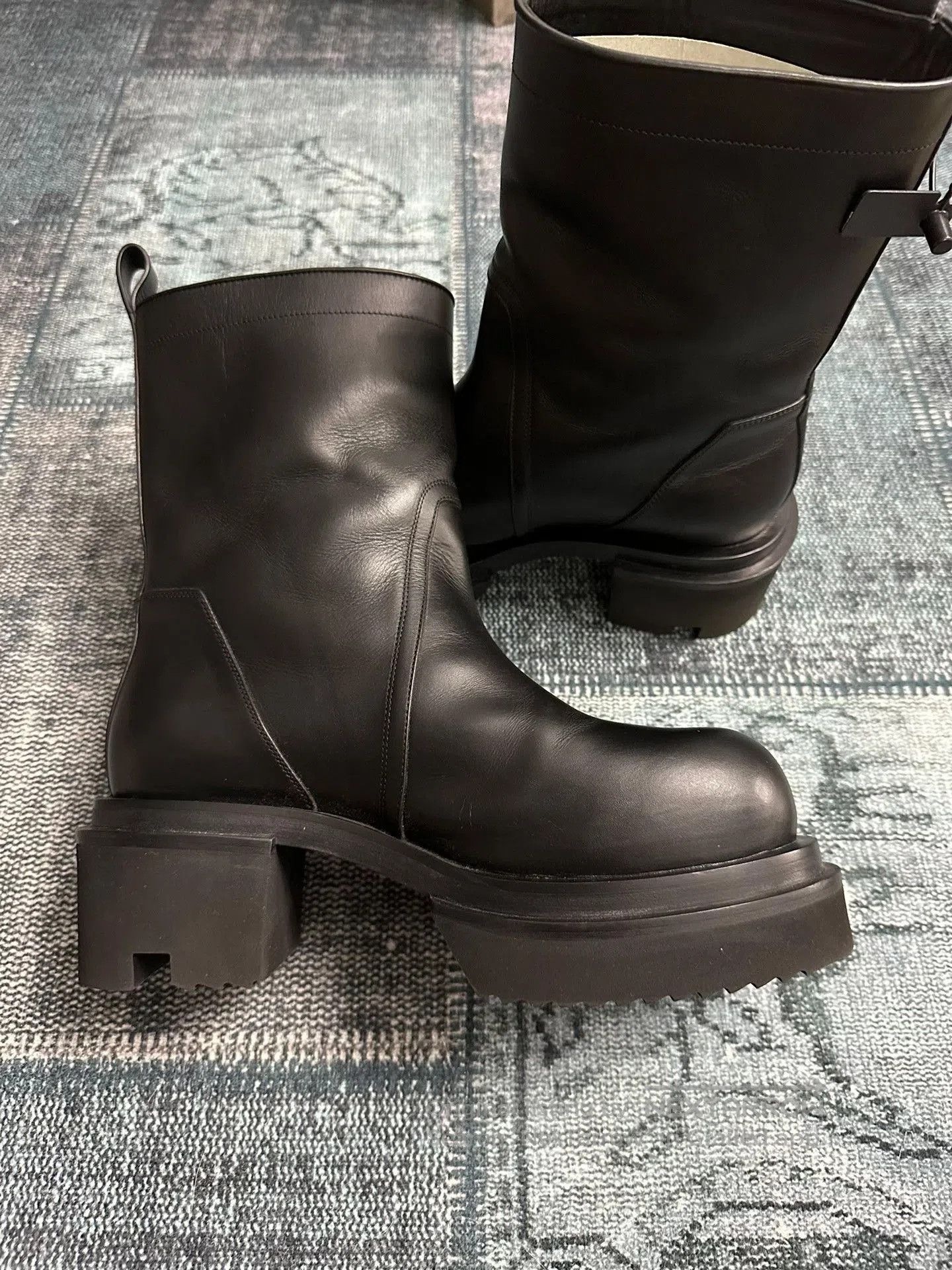 Rick Owens Rick Owens Bogun Chelsea Boots. Size US 9 / EU 42 - 3 Thumbnail