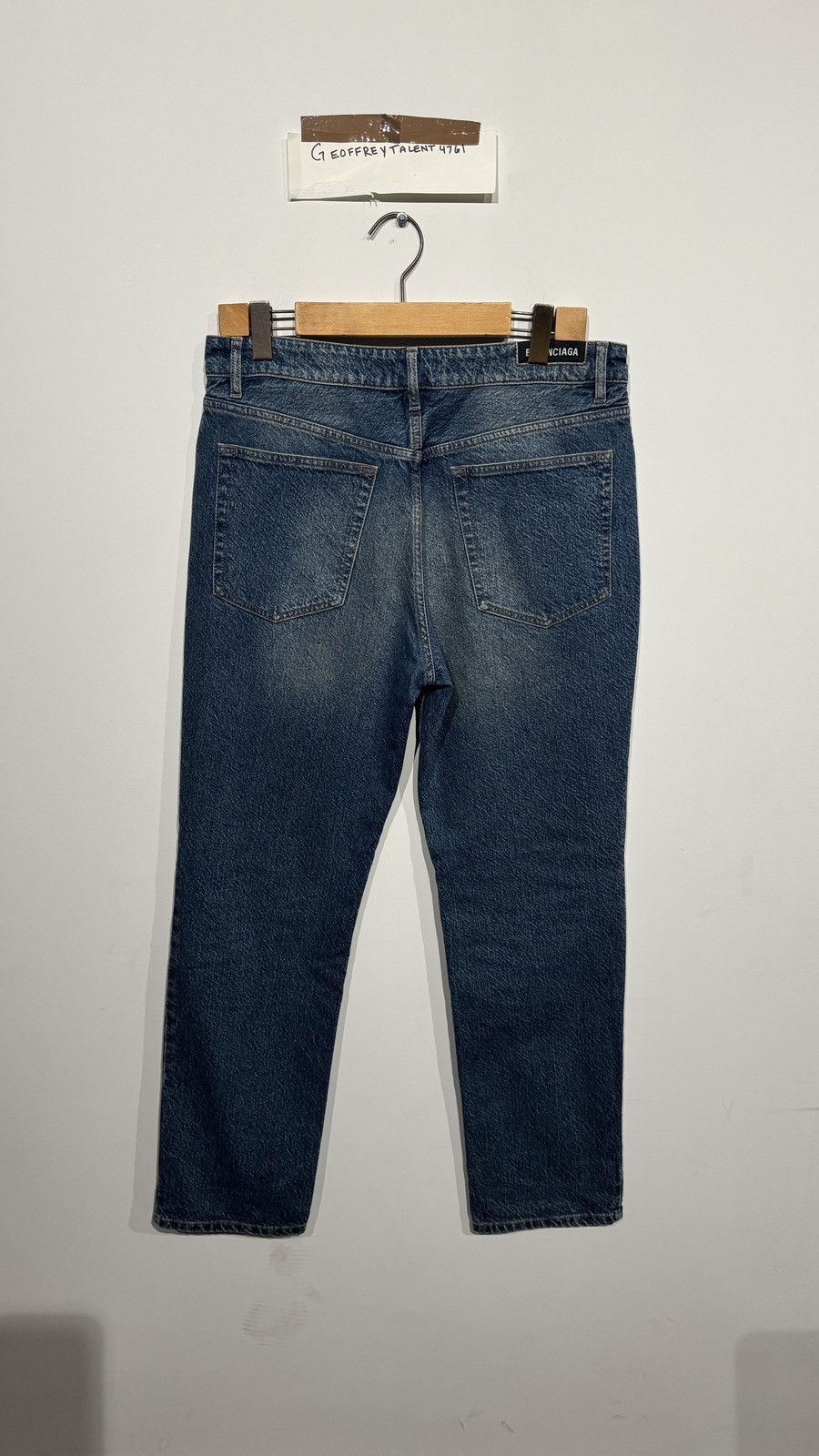 Balenciaga Balenciaga Medium Wash Straight Leg Jeans - Size 34 Size US 34 / EU 50 - 2 Thumbnail