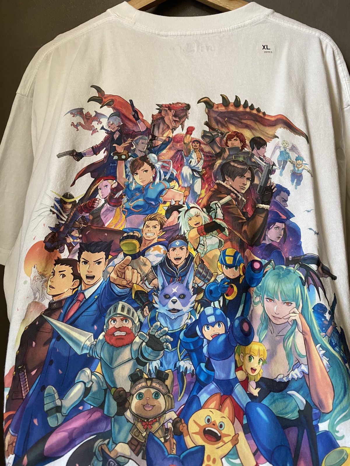 Japanese Brand × Uniqlo Capcom 40 Year Anniversary Full Character Size US XL / EU 56 / 4 - 4 Thumbnail