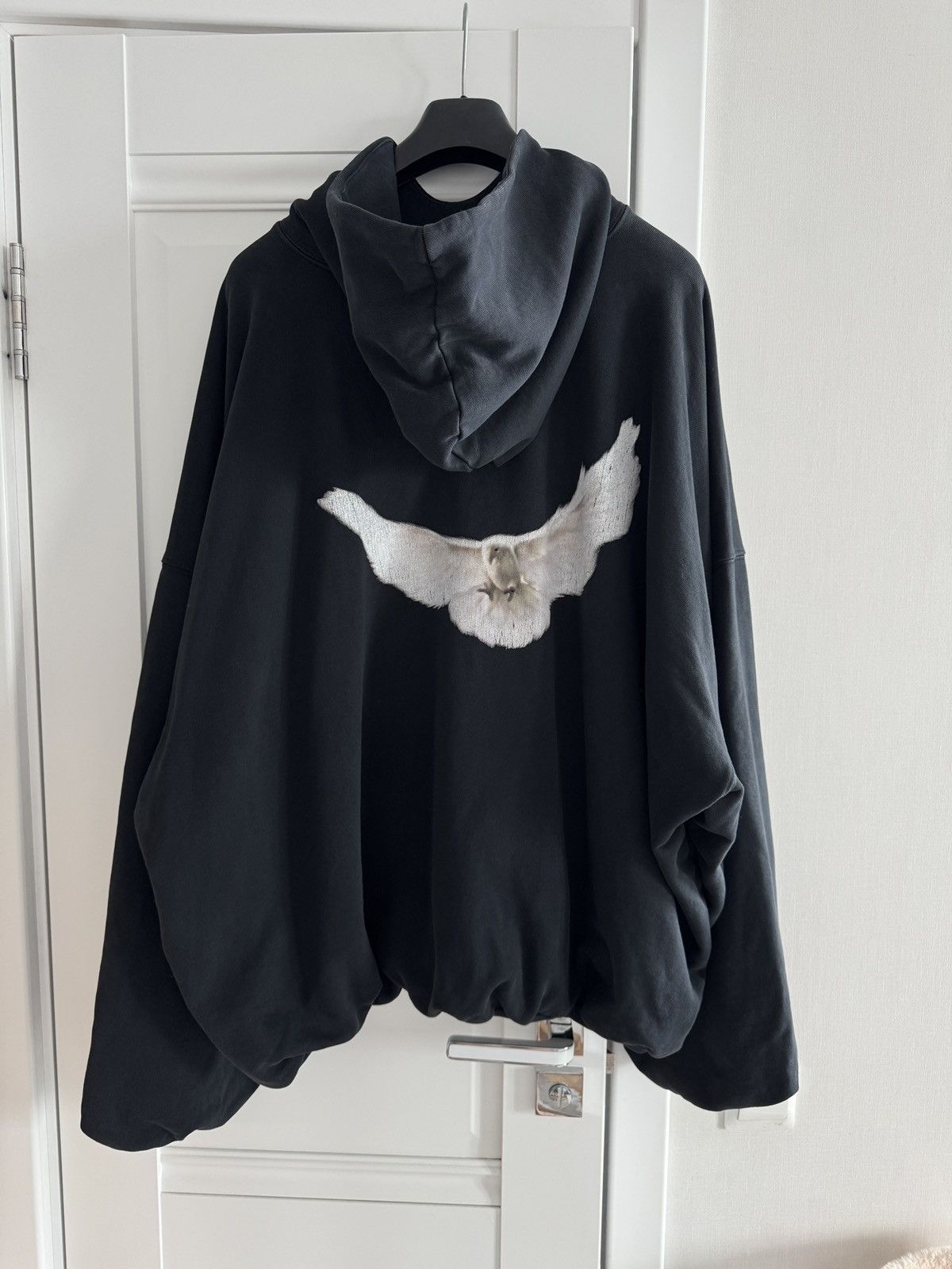 Balenciaga × Gap × Yeezy Yeezy x Gap Engineered by Balenciaga Dove Hoodie Black 🇺🇸 Size US XXL / EU 58 / 5 - 1 Thumbnail