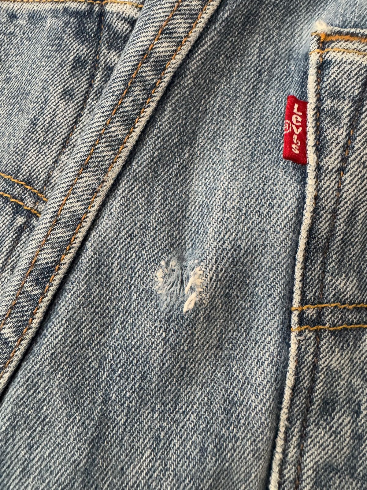 Levi's Vintage Paint Dirty Light Wash Levis 501 Jeans Size US 35 - 11 Thumbnail