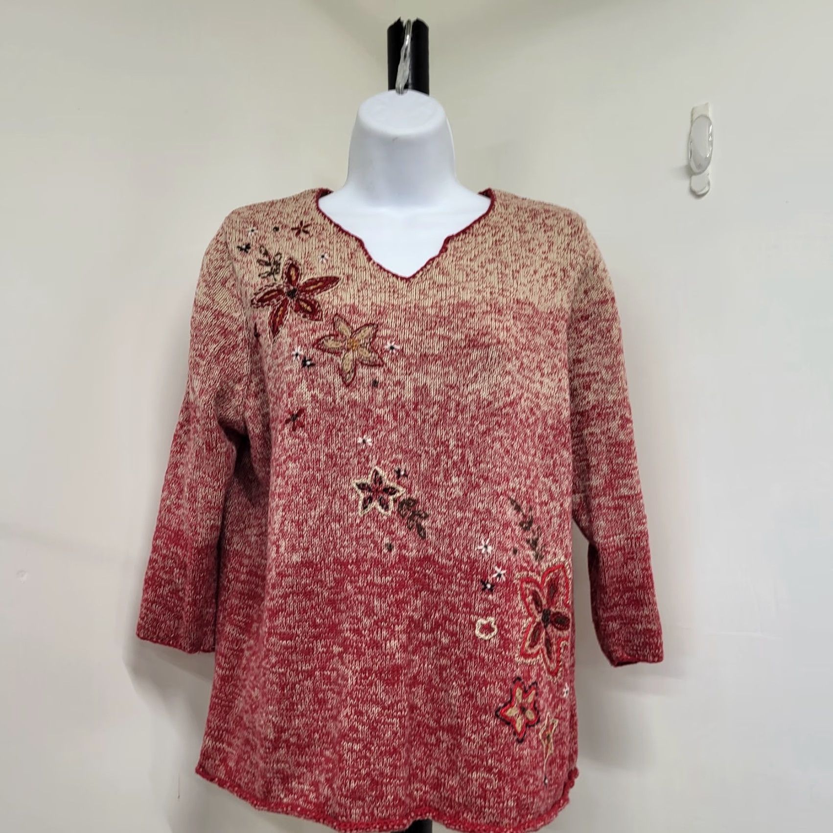 Vintage VTG Koret Women's Medium Mauve Pink Embroidered Beaded Floral Sweater EUC Size M / US 6-8 / IT 42-44 - 2 Thumbnail