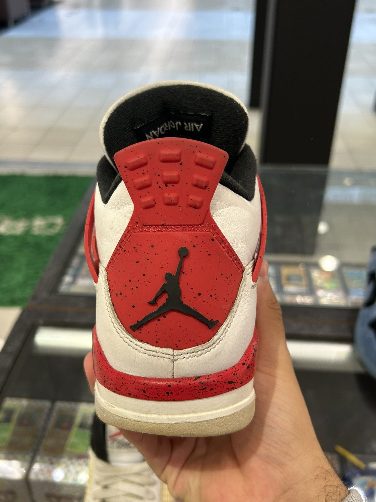 Jordan Brand Jordan 4 Red cement Size US 9.5 / EU 42-43 - 3 Thumbnail