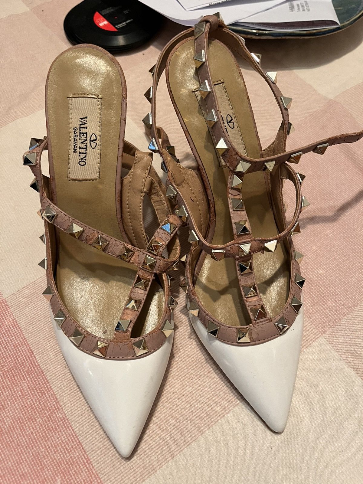 Valentino VALENTINO GARAVANI ROCKSTUD PATENT- LEATHER MULE HEELS Size US 6 / IT 36 - 6 Thumbnail