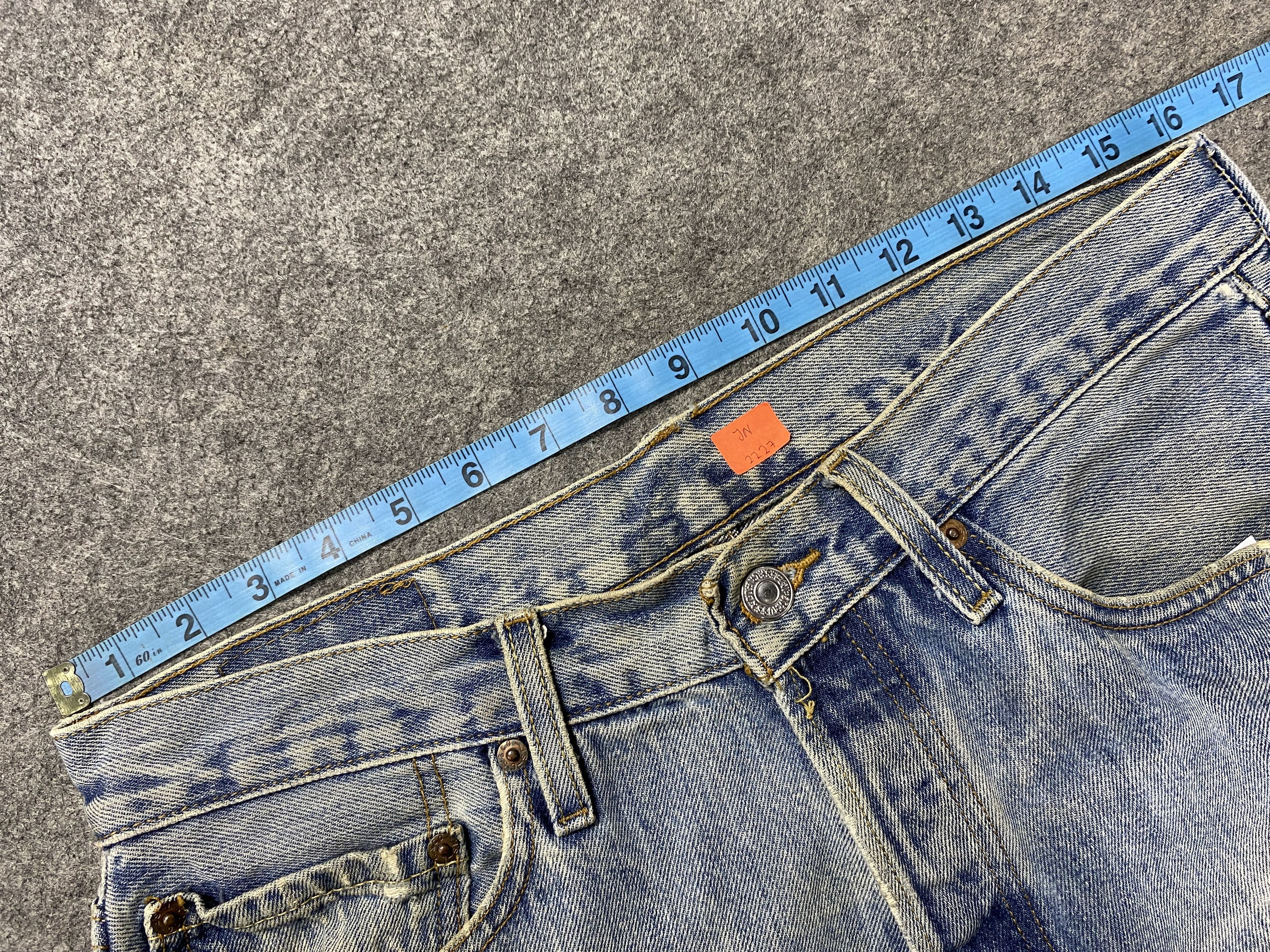 Japanese Brand Dirty Light Blue Vintage Levi's 501 32x29.5 Denim -JN2227 Size US 32 / EU 48 - 5 Thumbnail