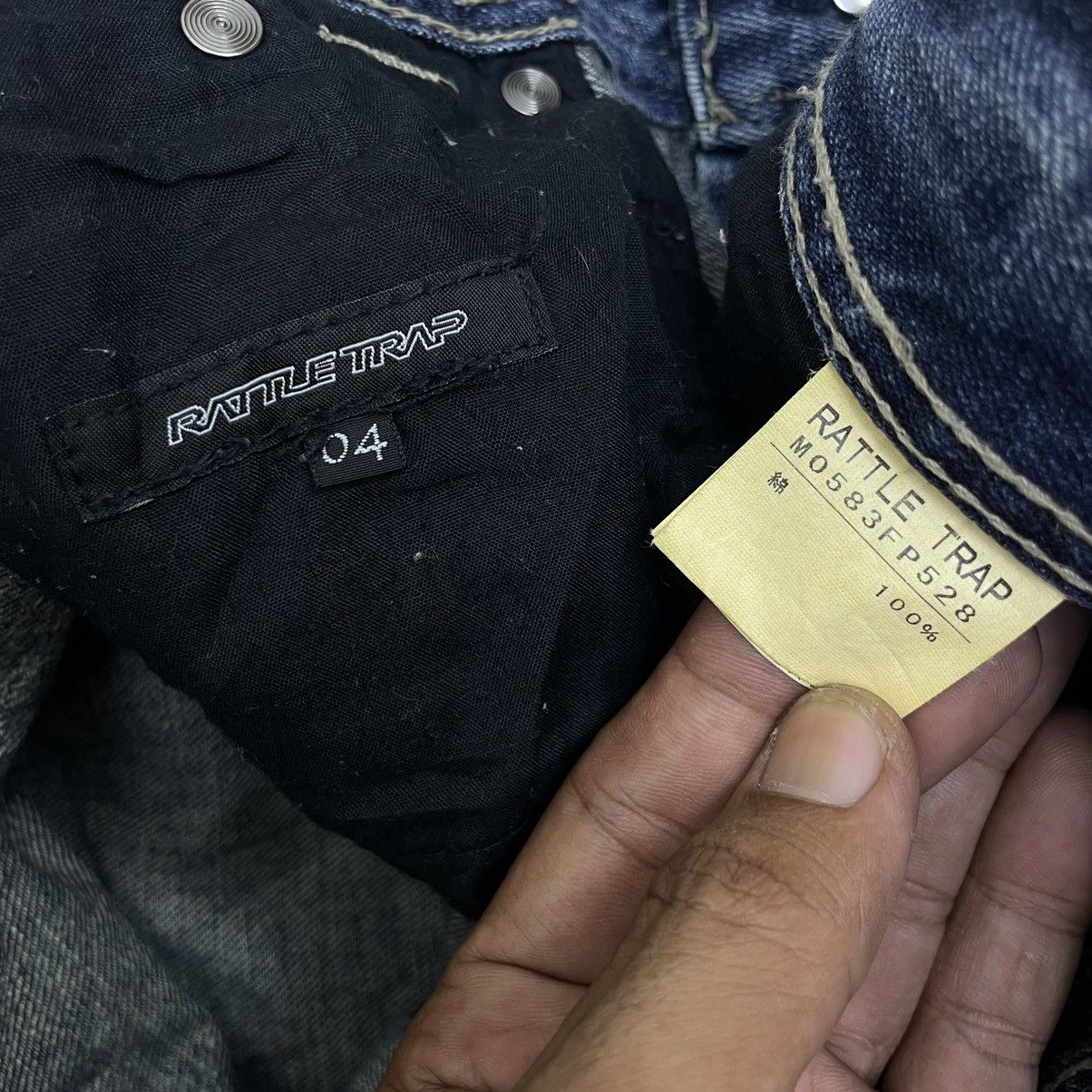 14th Addiction × If Six Was Nine × Le Grande Bleu (L.G.B.) Trashed Japanese Brand Ratle Trap Distress Denim Size US 32 / EU 48 - 22 Thumbnail