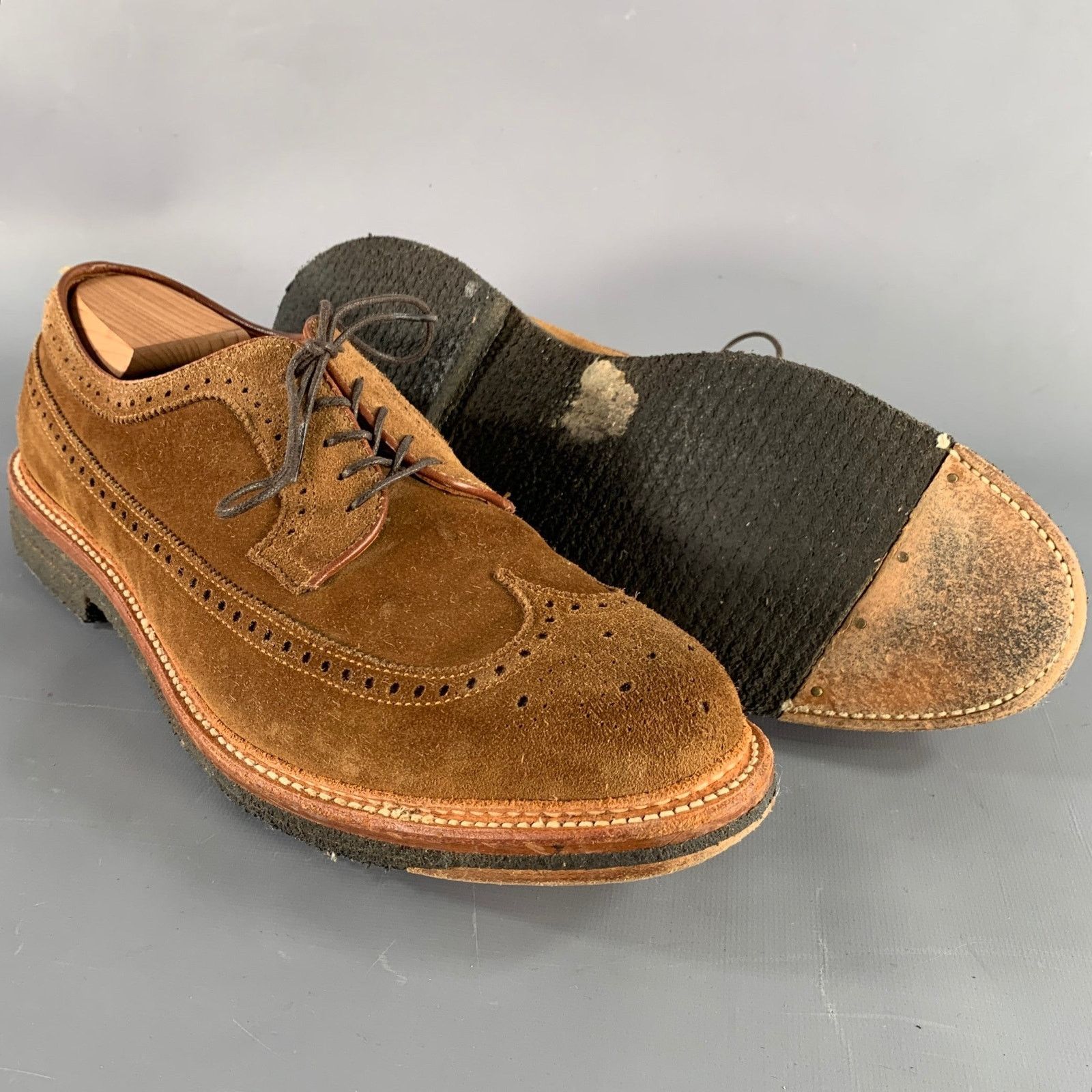 Alden ALDEN Size 12.5 Brown Perforated Suede Wingtip Lace-Up Shoes Size US 12.5 / EU 45-46 - 5 Thumbnail