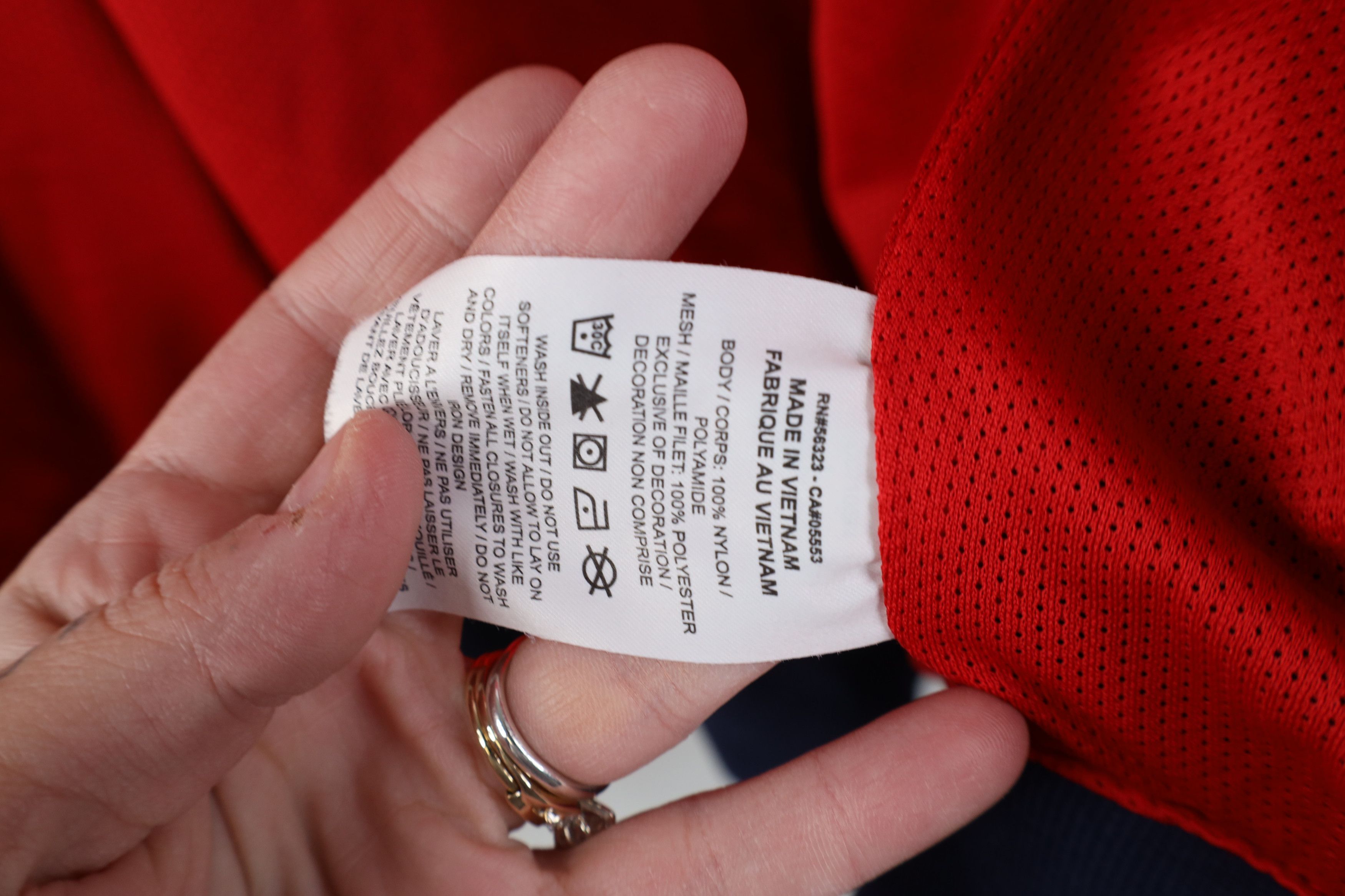 Nike Nike Block Hooded Windrunner Windbreaker Jacket Red Blue Size US L / EU 52-54 / 3 - 12 Thumbnail