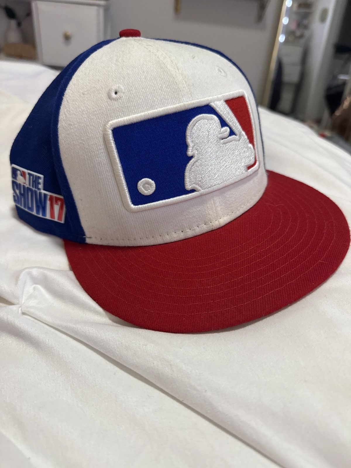 New Era The MLB The Show 17 Ken Griffey Jr. Collector's Edition Size 42 - 1 Preview