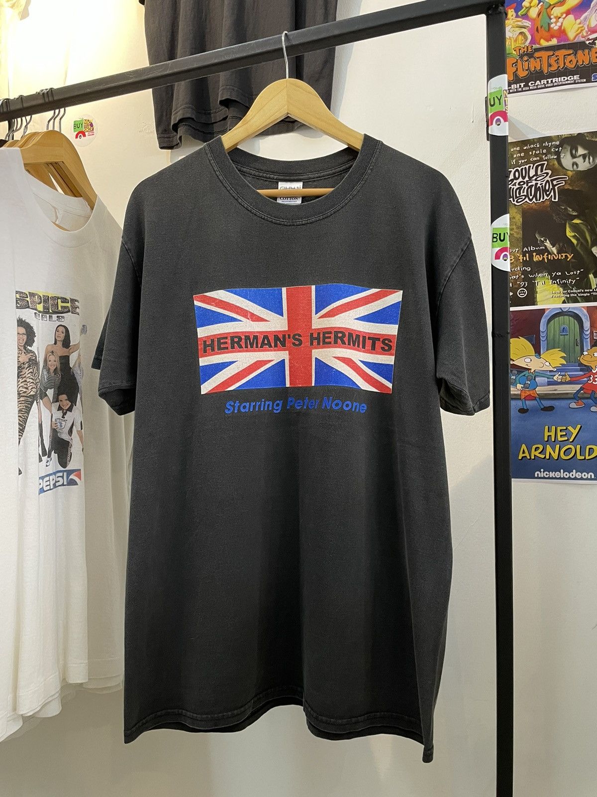 Band Tees HERMAN'S HERMITS WORLD TOUR 2002 Size US L / EU 52-54 / 3 - 2 Thumbnail