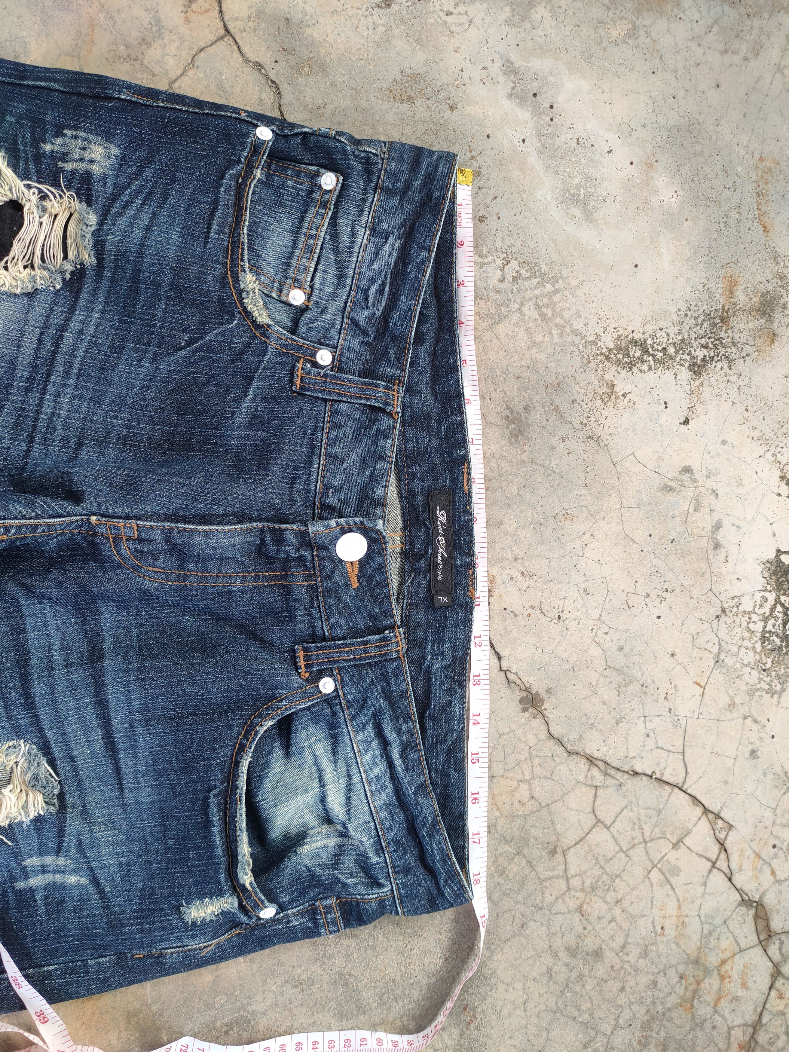 Roots W35 VINTAGE ROOT THREE PAINTER DISTRESSED DENIM JEAN PANTS Size US 35 - 6 Thumbnail