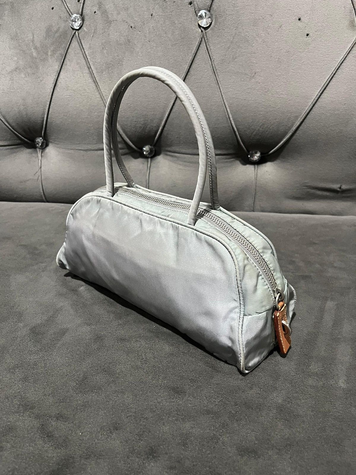 Prada Authentic Vintage Prada Tessuto Nyalon Handbag Size ONE SIZE - 2 Thumbnail