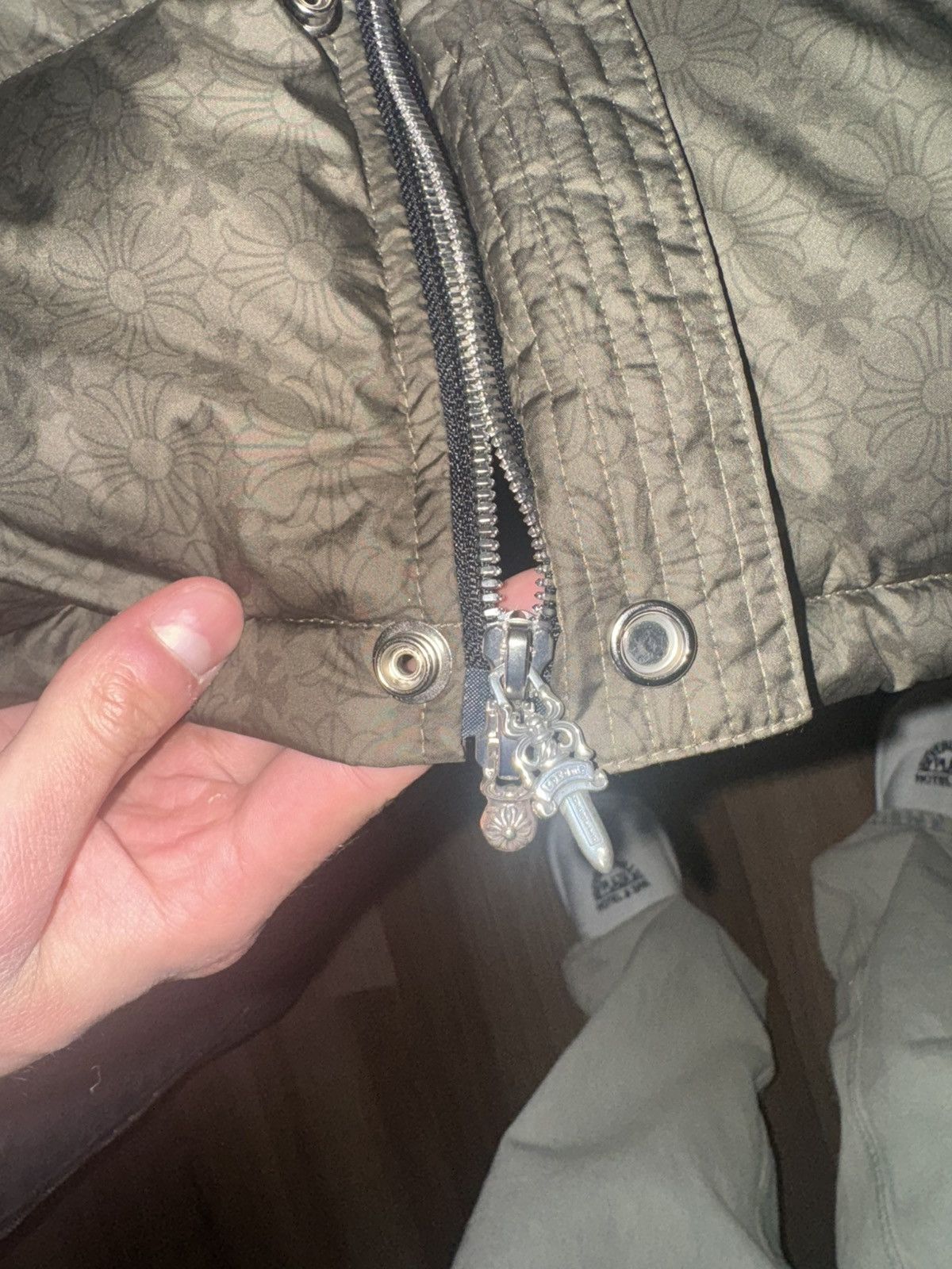 Chrome Hearts Chrome Hearts Monogram Puffer Jacket Olive Size US L / EU 52-54 / 3 - 4 Thumbnail