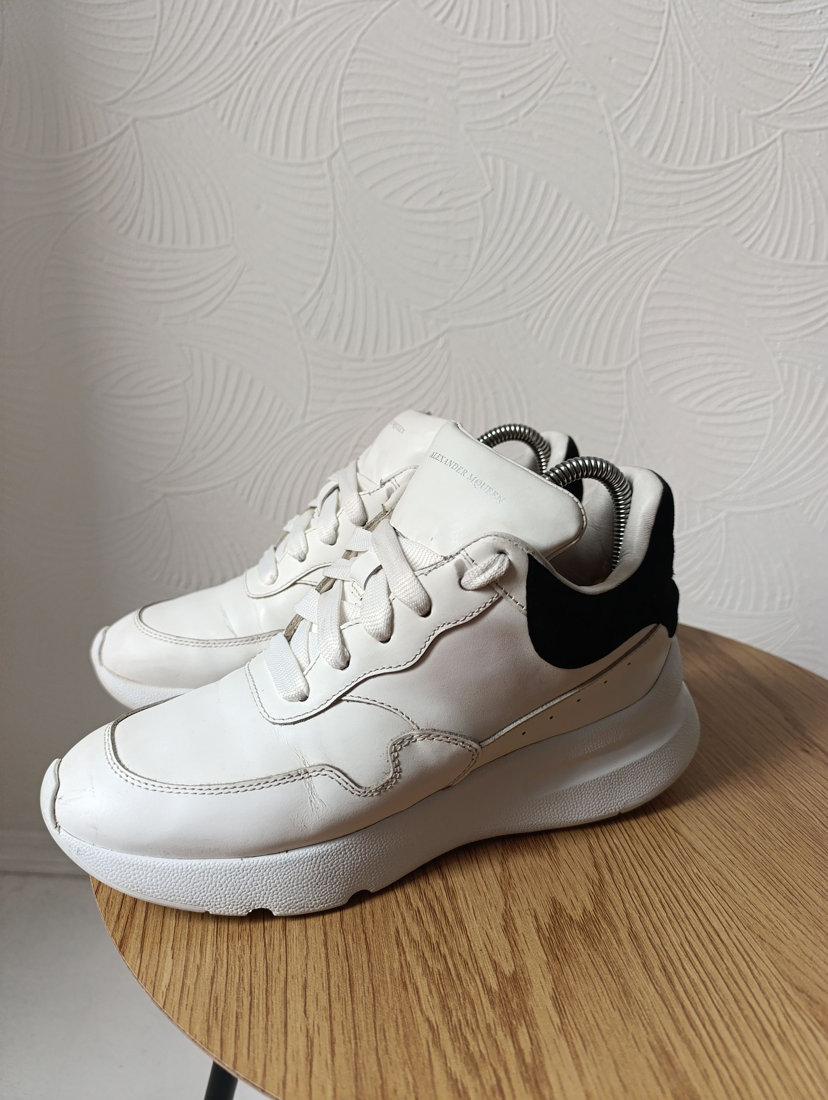 Alexander McQueen ALEXANDER MCQUEEN WOMEN'S WHITE LEATHER RUNNER SNEAKERS Size US 7.5 / IT 37.5 - 1 Thumbnail