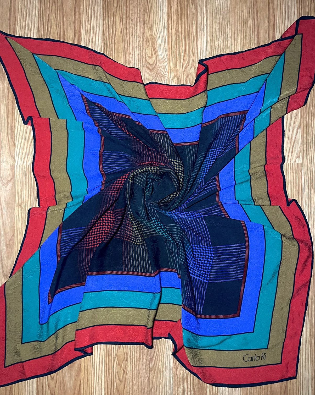 Vintage Carla Ri Vintage France Jacquard Large Silk Scarf Size ONE SIZE - 1 Thumbnail