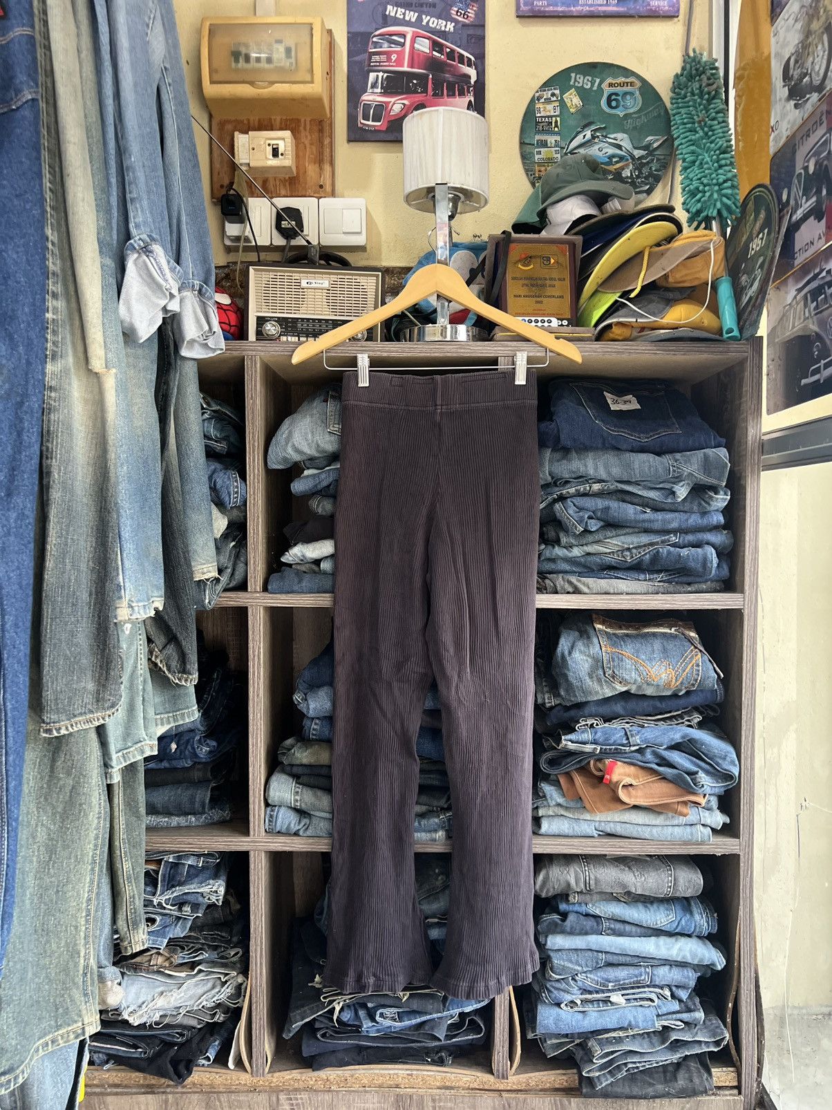 SHIPS 🔥Ships Young & Olsen Wide Leg Pant Size 24" / US 00 / IT 34 - 2 Thumbnail