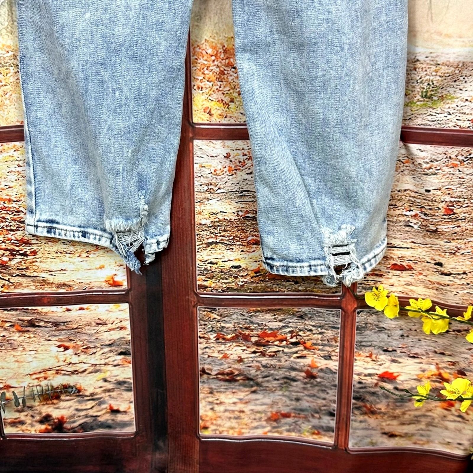 Almost Famous Almost Famous High Rise Distressed Jeans 13 Jr / 14 Womens Size 36" / US 14 / IT 50 - 11 Thumbnail