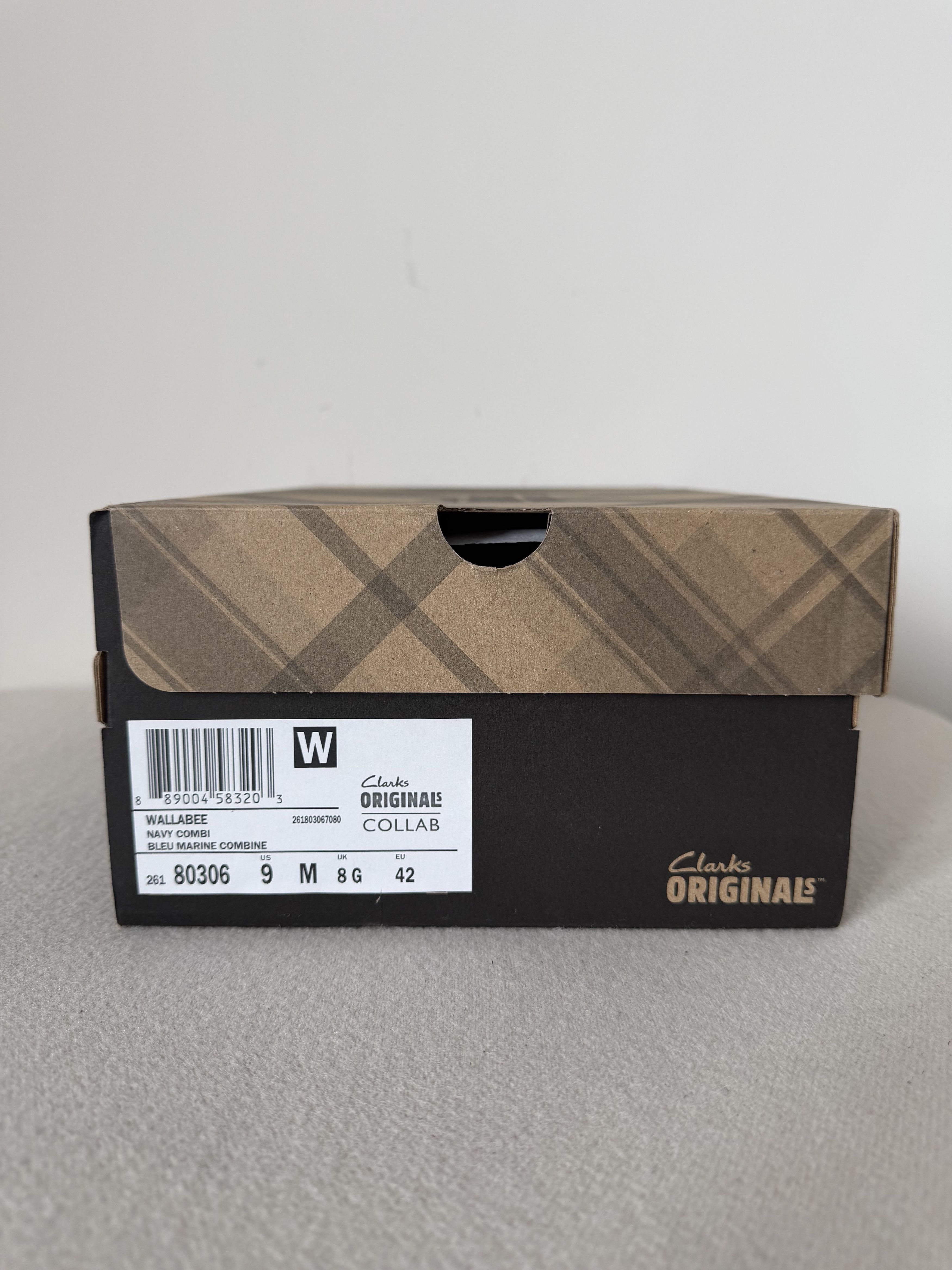 Nicholas Daley Nicholas Daley Clarks Wallabee in Navy Combi Size US 9 / EU 42 - 7 Thumbnail