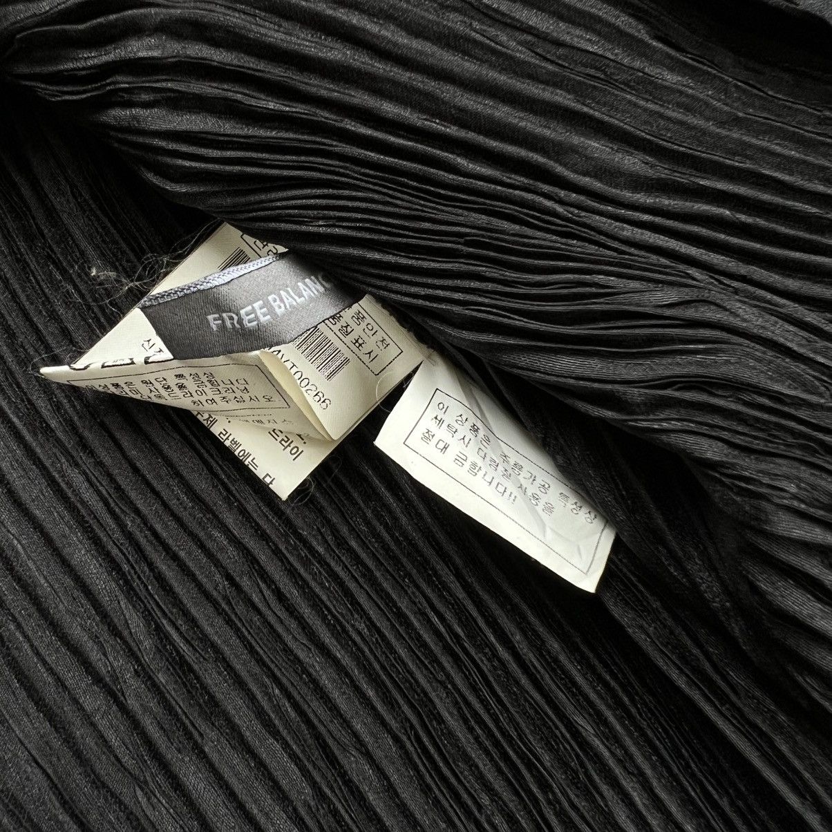 Pleats Please Issey Miyake Free Balance Pleats Please Issey Style Sleeveless Shirt Size ONE SIZE - 5 Thumbnail