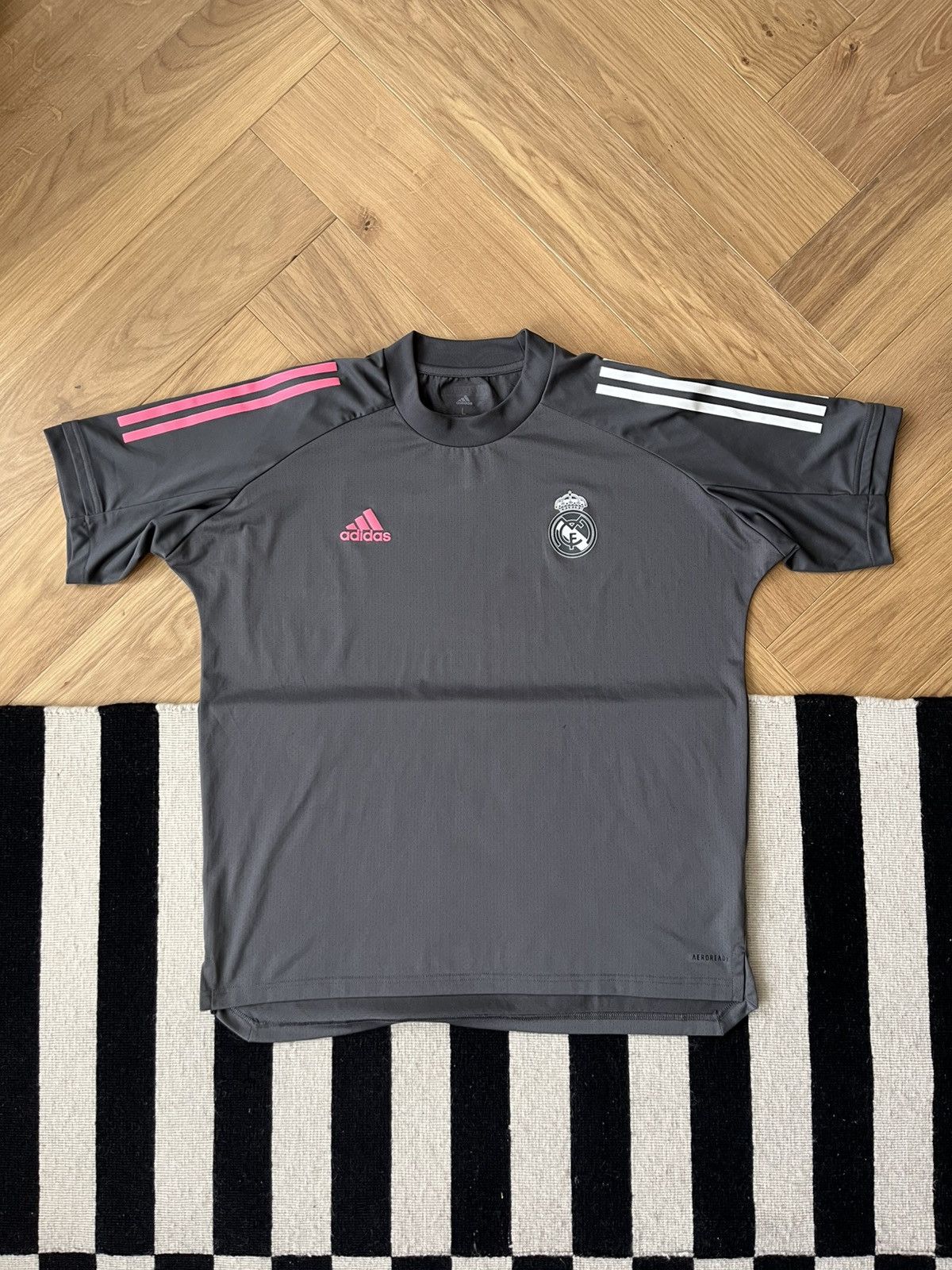 Adidas 2020/21 Real Madrid adidas Training Shirt Size L – 9/10 Size US L / EU 52-54 / 3 - 1 Thumbnail