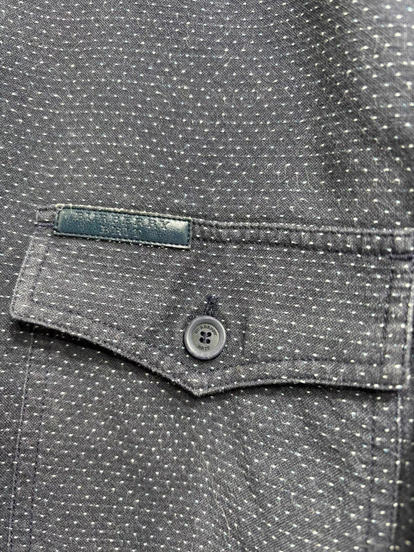 Burberry Burberry Men's Shirt K29 Size US M / EU 48-50 / 2 - 3 Thumbnail