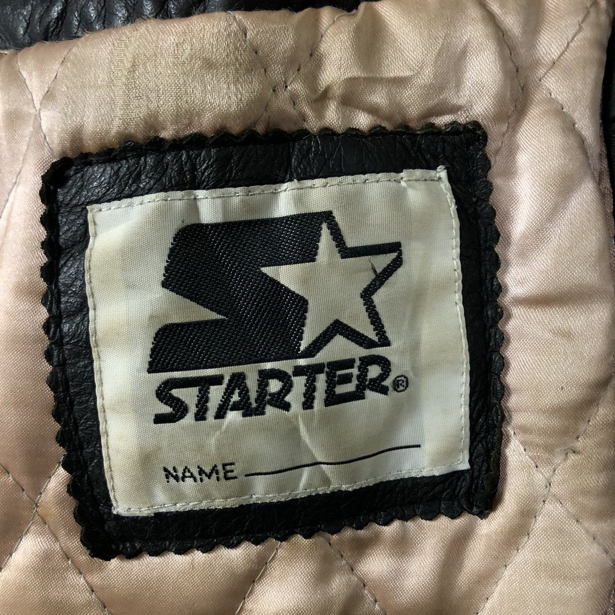 Starter 🔥VINTAGE LEATHER JACKET STARTER RAIDERS NFL BIG LOGO Size US M / EU 48-50 / 2 - 22 Thumbnail
