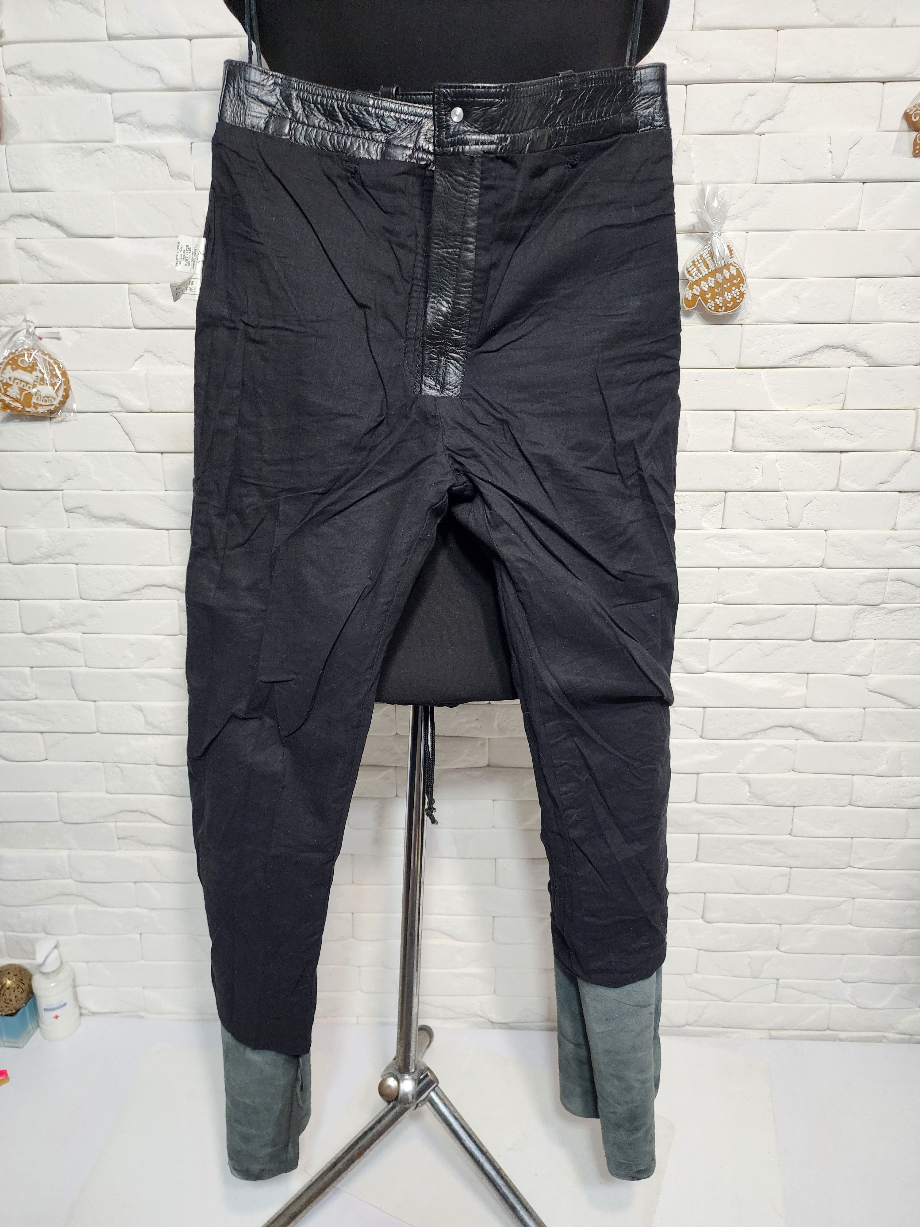 Other Black Leather Pants for Men. Leather Pants with Lacing. Size US 32 / EU 48 - 8 Thumbnail