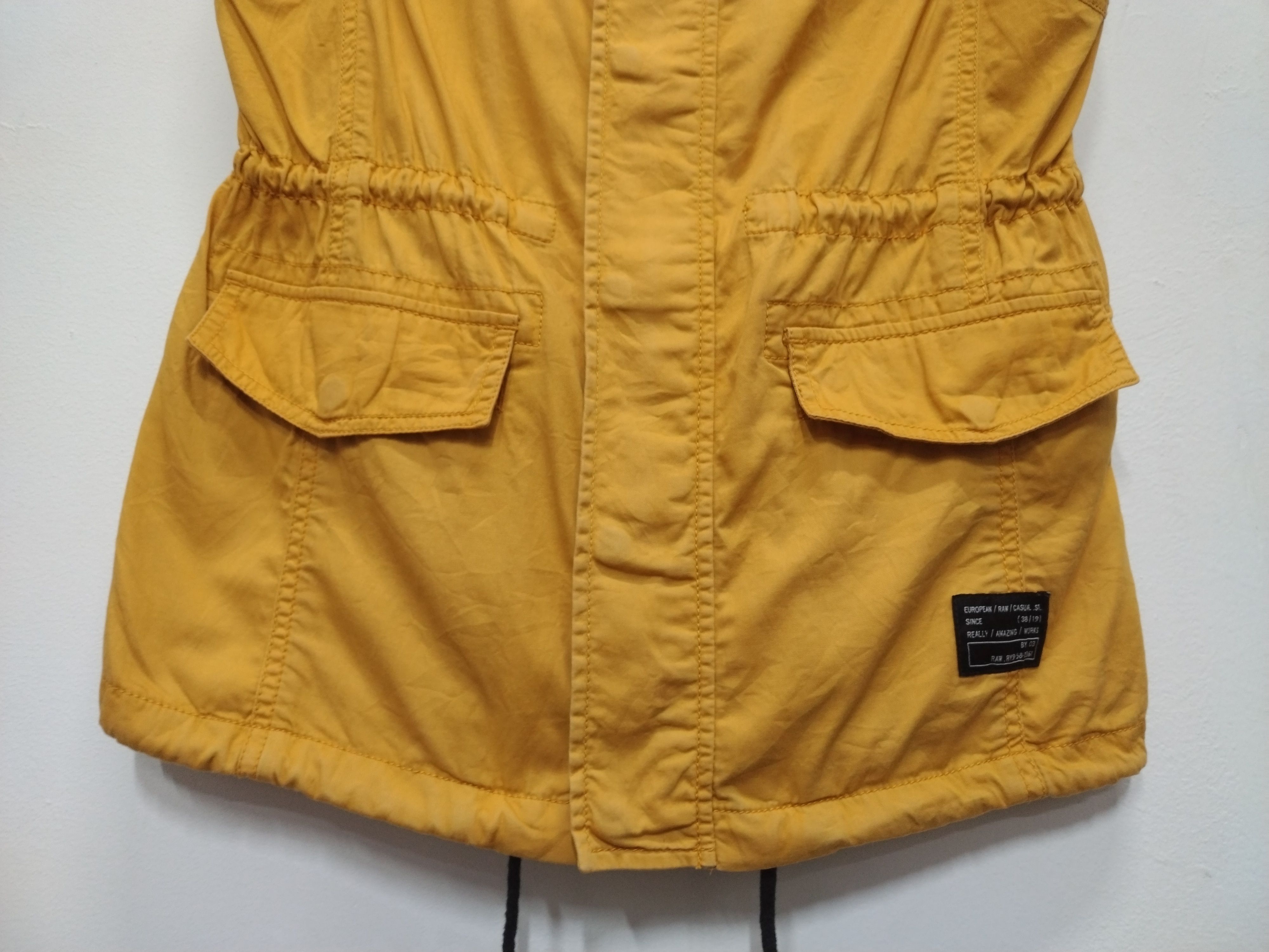 Vintage NICE DESIGN UTILITY EUROPEAN RAW CASUAL VEST HOODIE Size US M / EU 48-50 / 2 - 7 Thumbnail