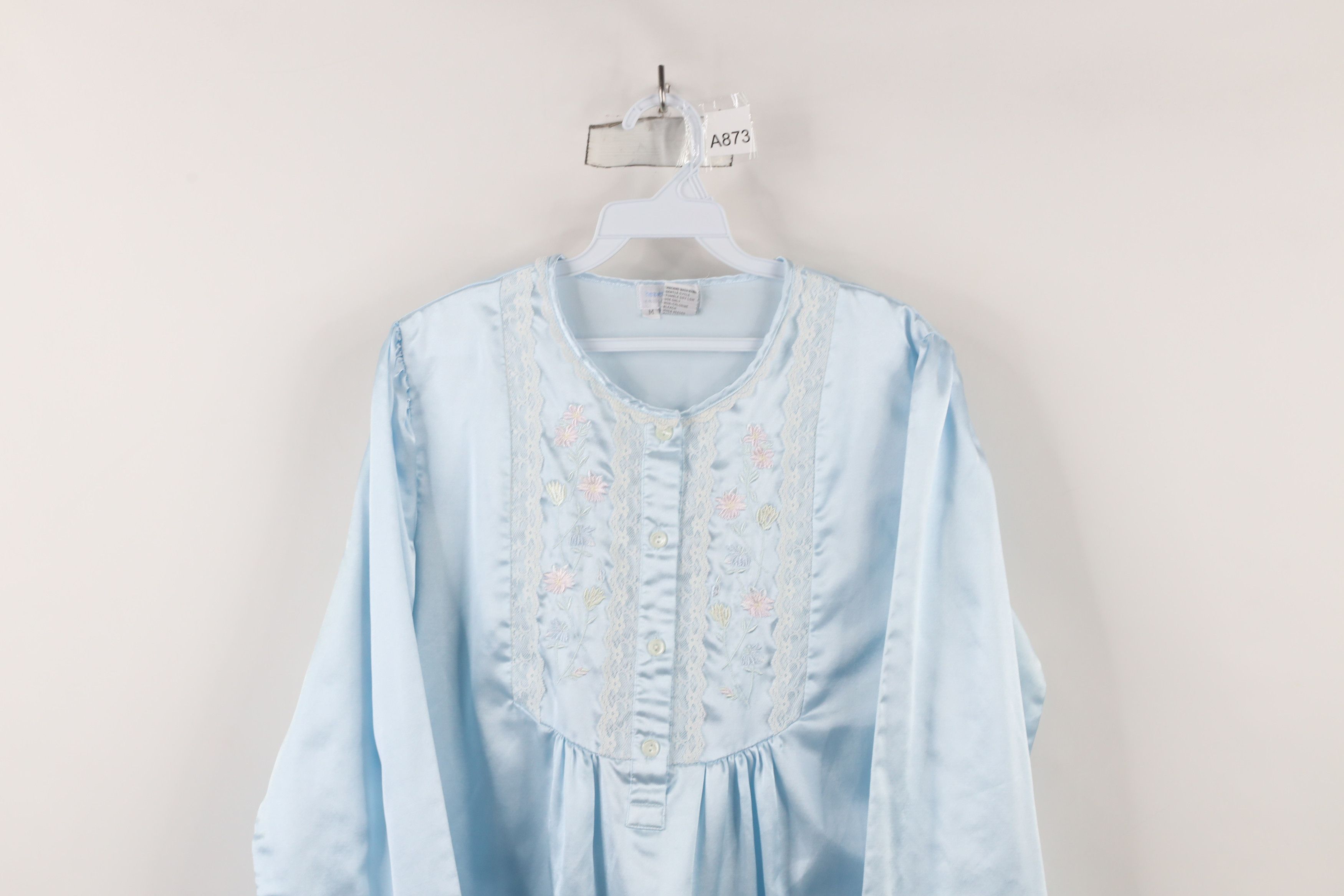Vintage Vintage 90s Miss Elaine Flower Lace Night Gown Shirt Size M / US 6-8 / IT 42-44 - 2 Thumbnail