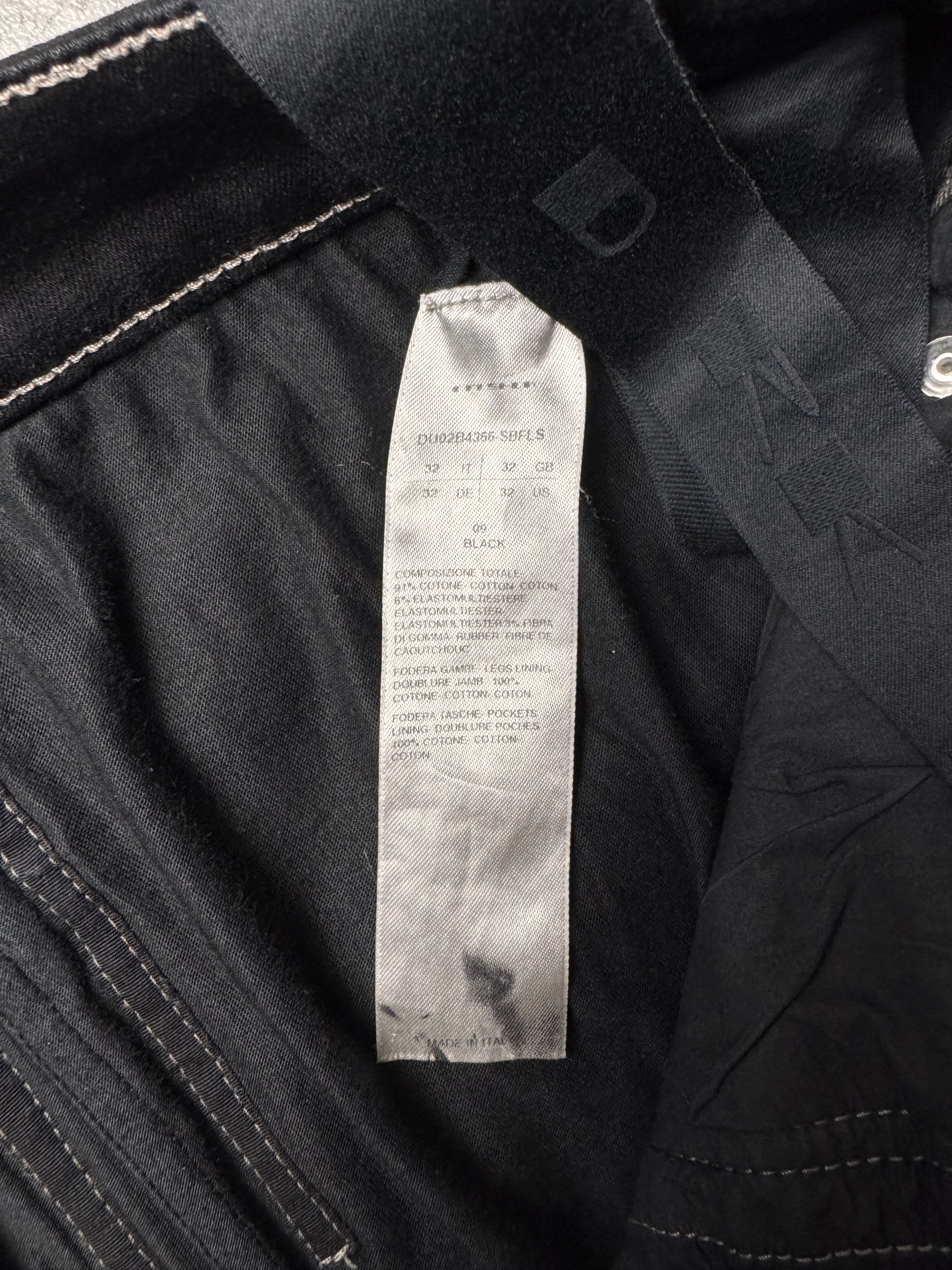 Rick Owens RICK OWENS DRKSHDW Slashed Detroit Cut Jeans in Black Size US 32 / EU 48 - 11 Thumbnail