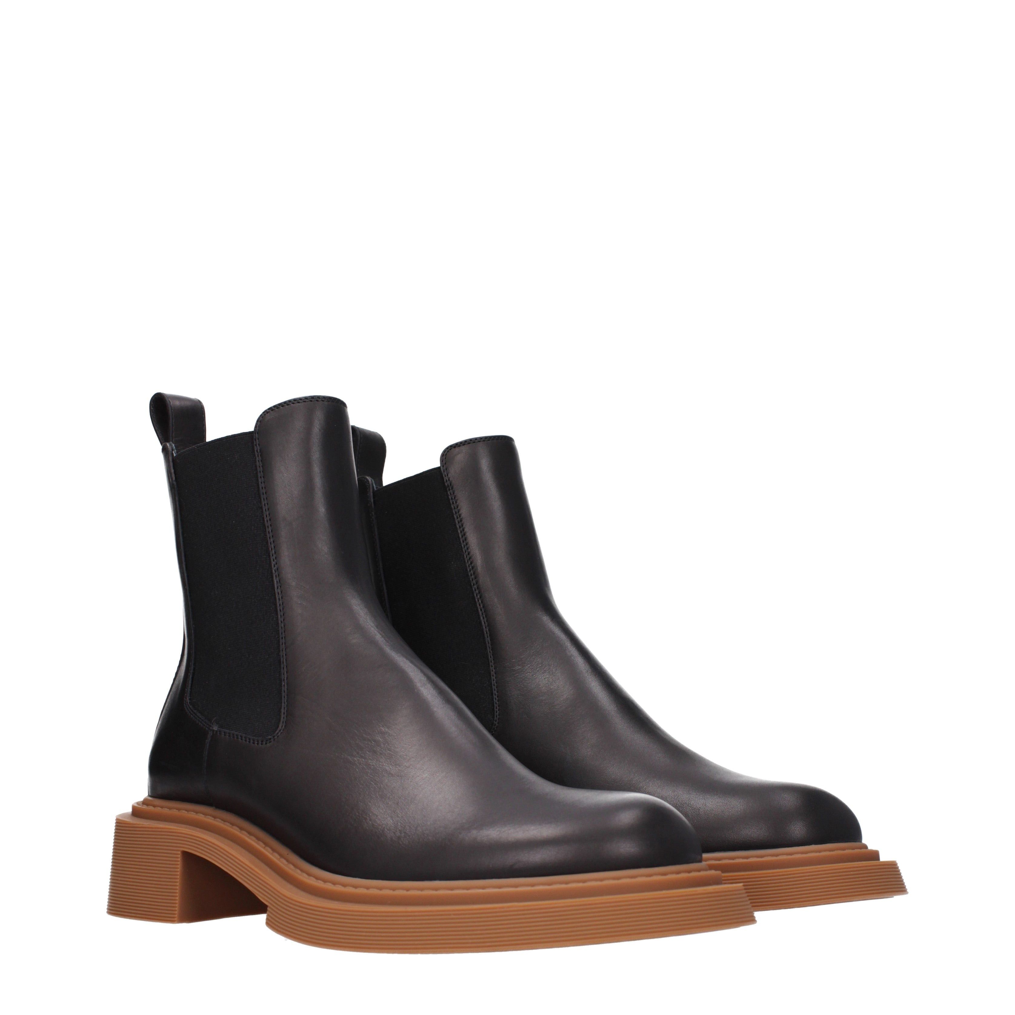 Loewe Ankle Boots in Leather Size US 9 / EU 42 - 1 Thumbnail