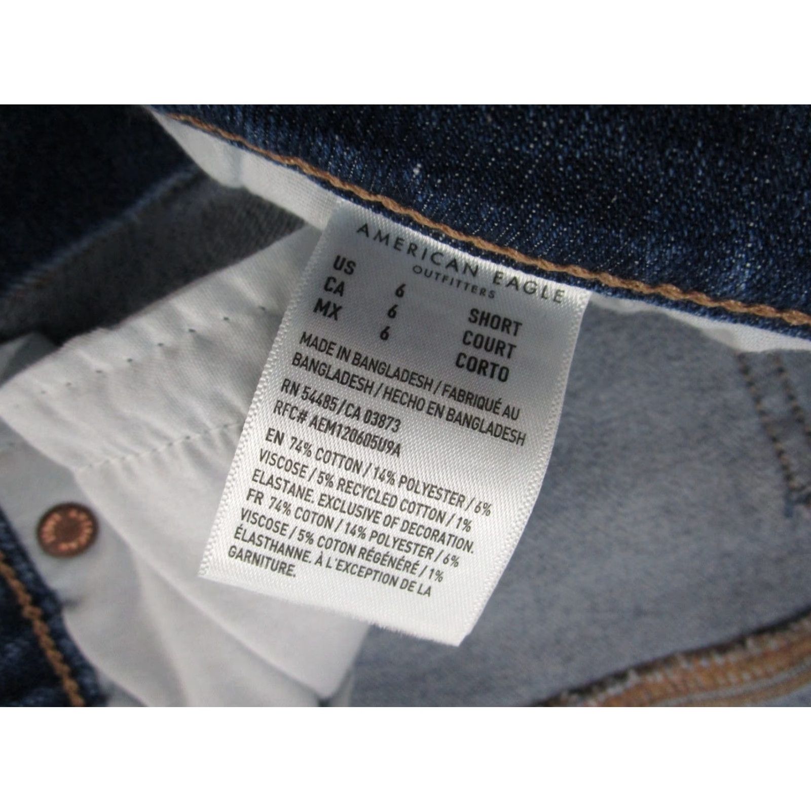 American Eagle Outfitters American Eagle Outfitters Jeans Stretch Blue Denim High Rise Mom Size 6 Short Medium Wash Womens 90s Style Size 28" / US 6 / IT 42 - 6 Thumbnail