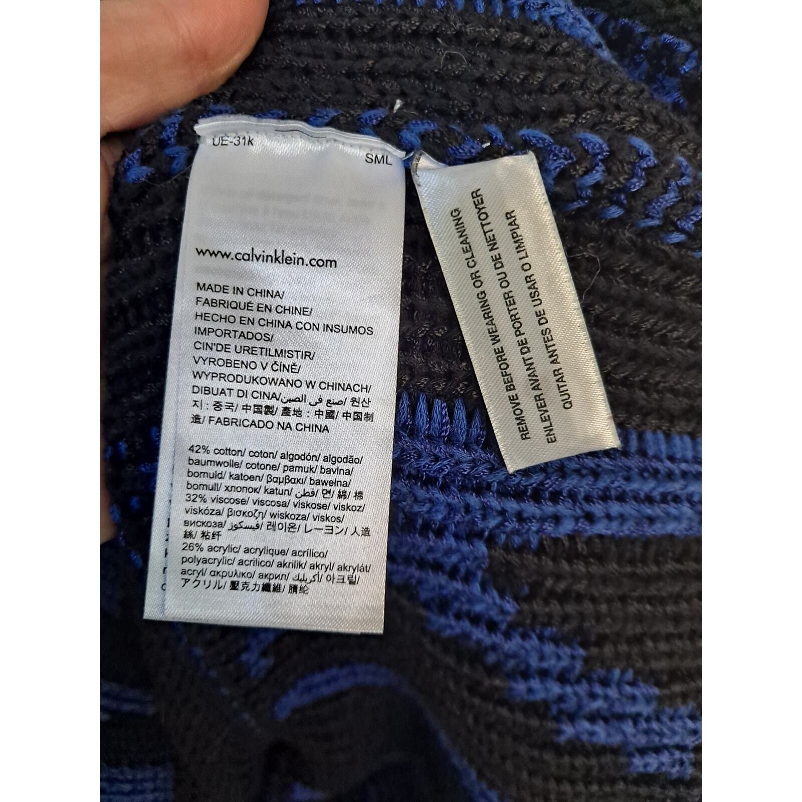 Other Calvin Klein Jeans Heavyweight Black and Blue Sweater Size L Size US L / EU 52-54 / 3 - 7 Thumbnail