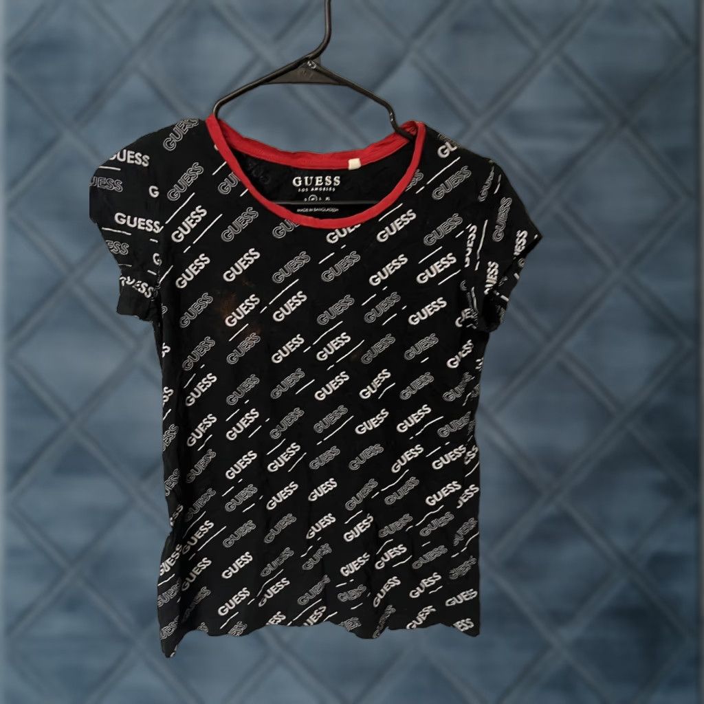 Guess VINTAGE GUESS Logo Graphic T-Shirt Women’s Black Crew Neck M Y2K Size M / US 6-8 / IT 42-44 - 1 Thumbnail